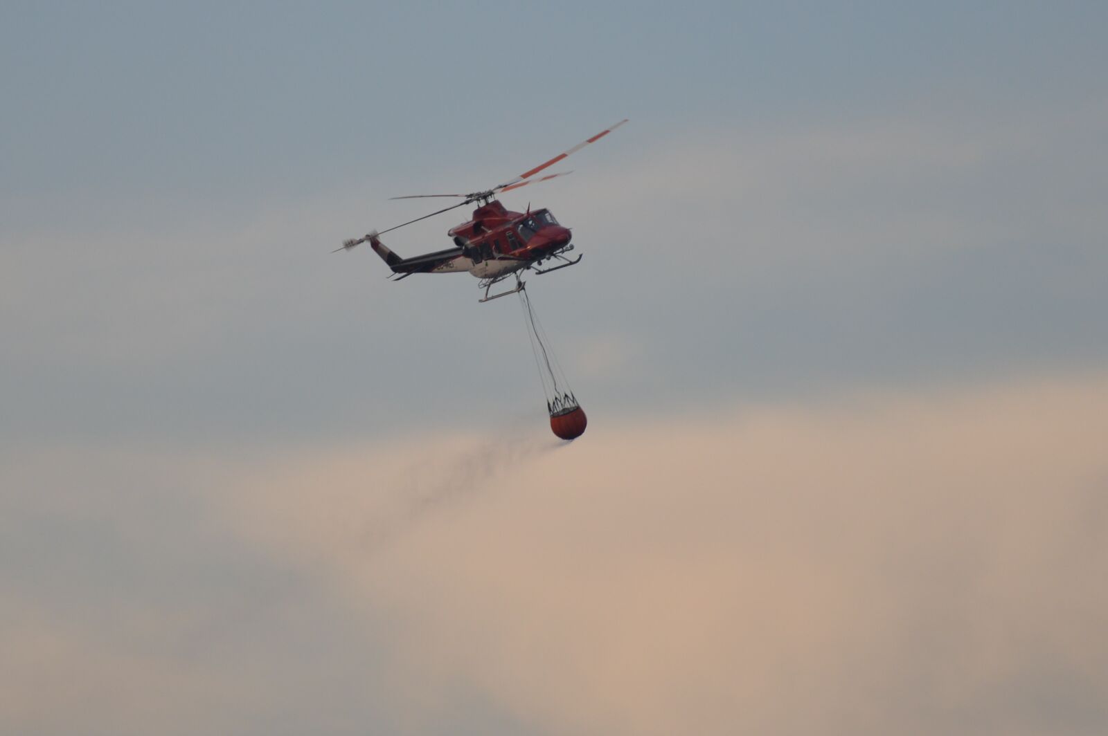 Nikon D610 sample photo. Helicopter, firefighter, rescue photography