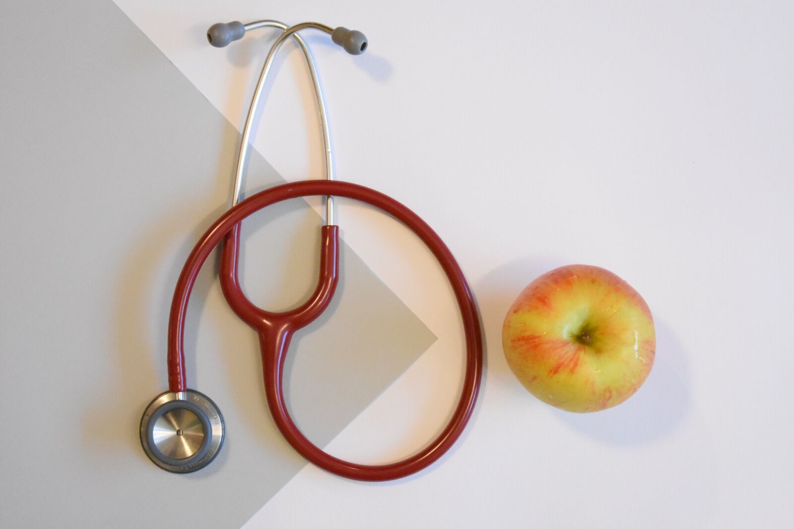 Nikon D3400 sample photo. Stethoscope, health, medical photography