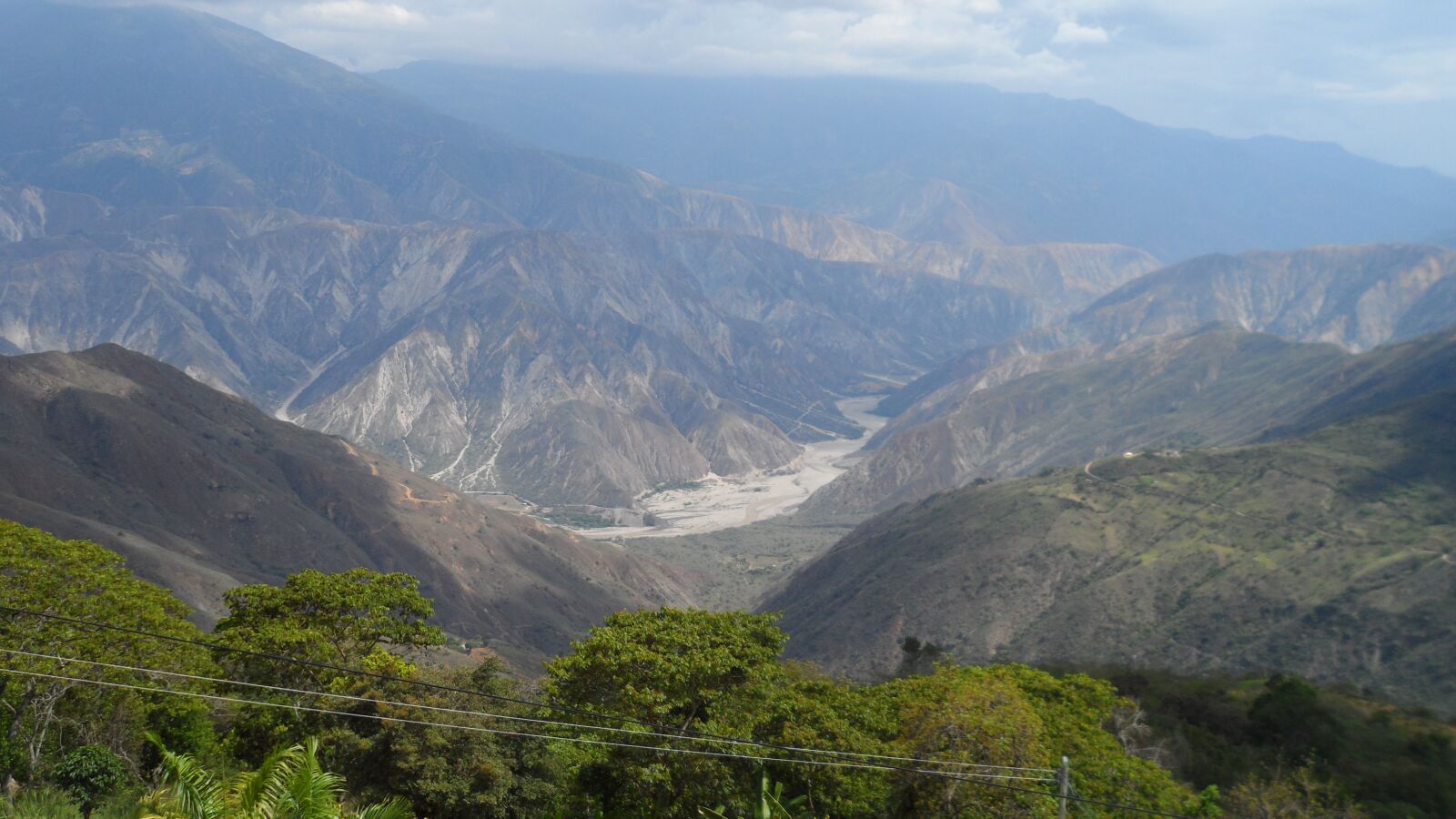 Samsung MV800 sample photo. Colombia, santander, chicamocha photography