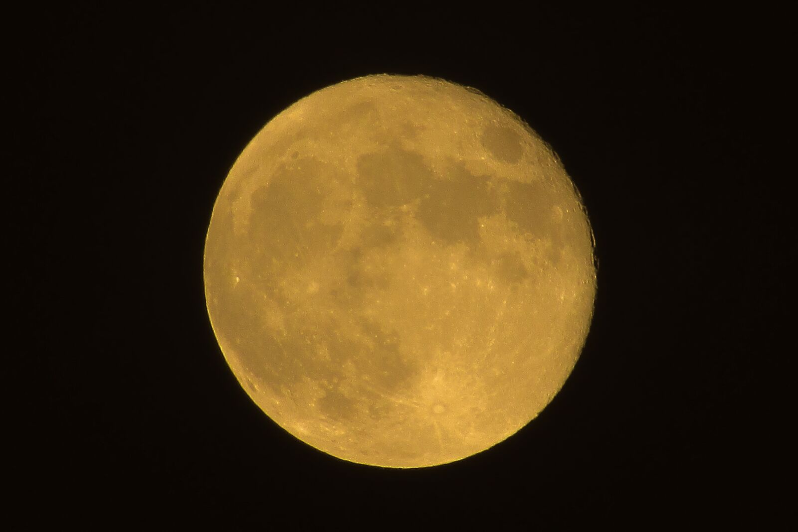 Canon PowerShot SX400 IS sample photo. Moon, yellow, satellite photography