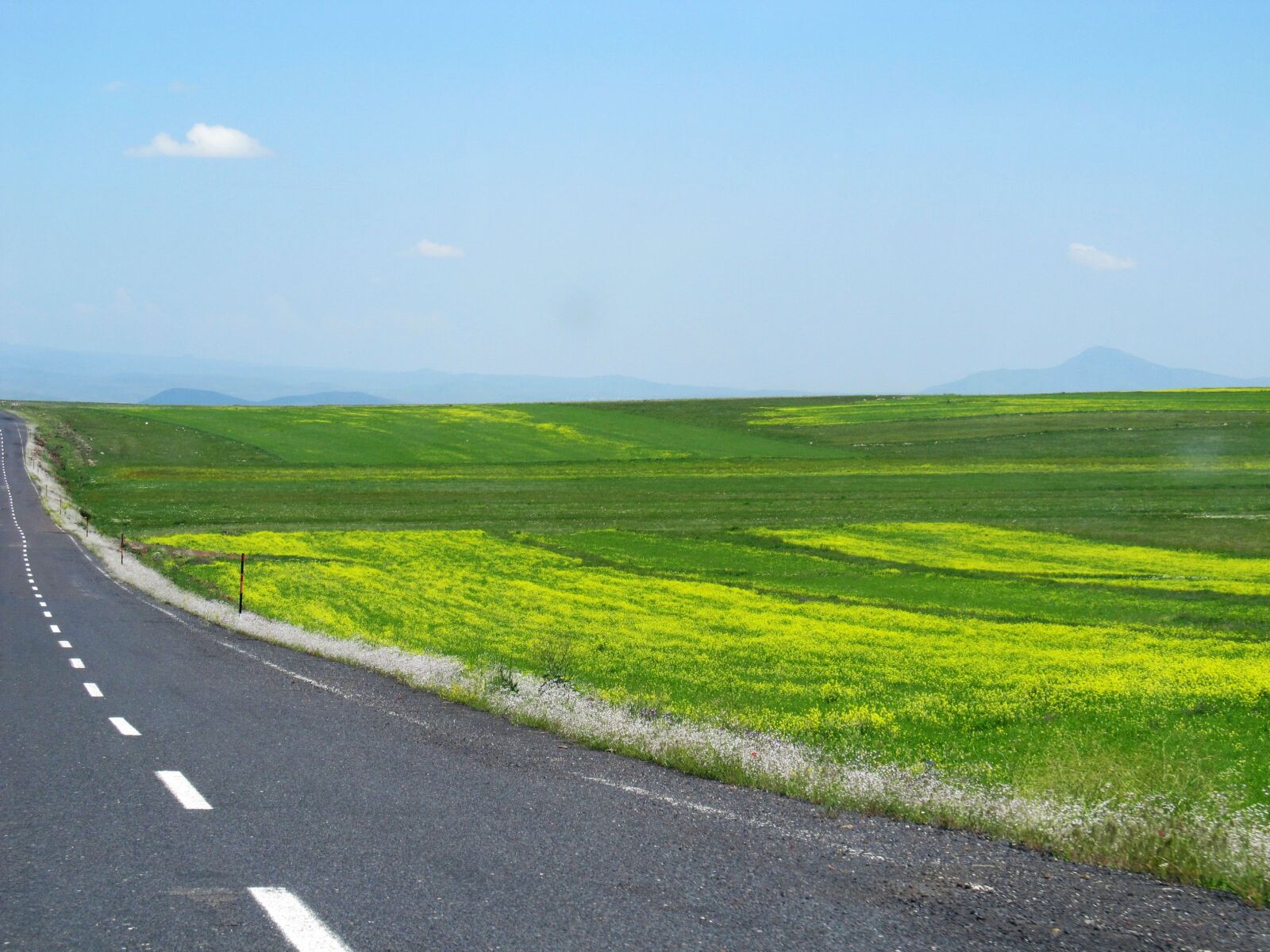 Canon PowerShot SX130 IS sample photo. Turkey, road, landscape photography