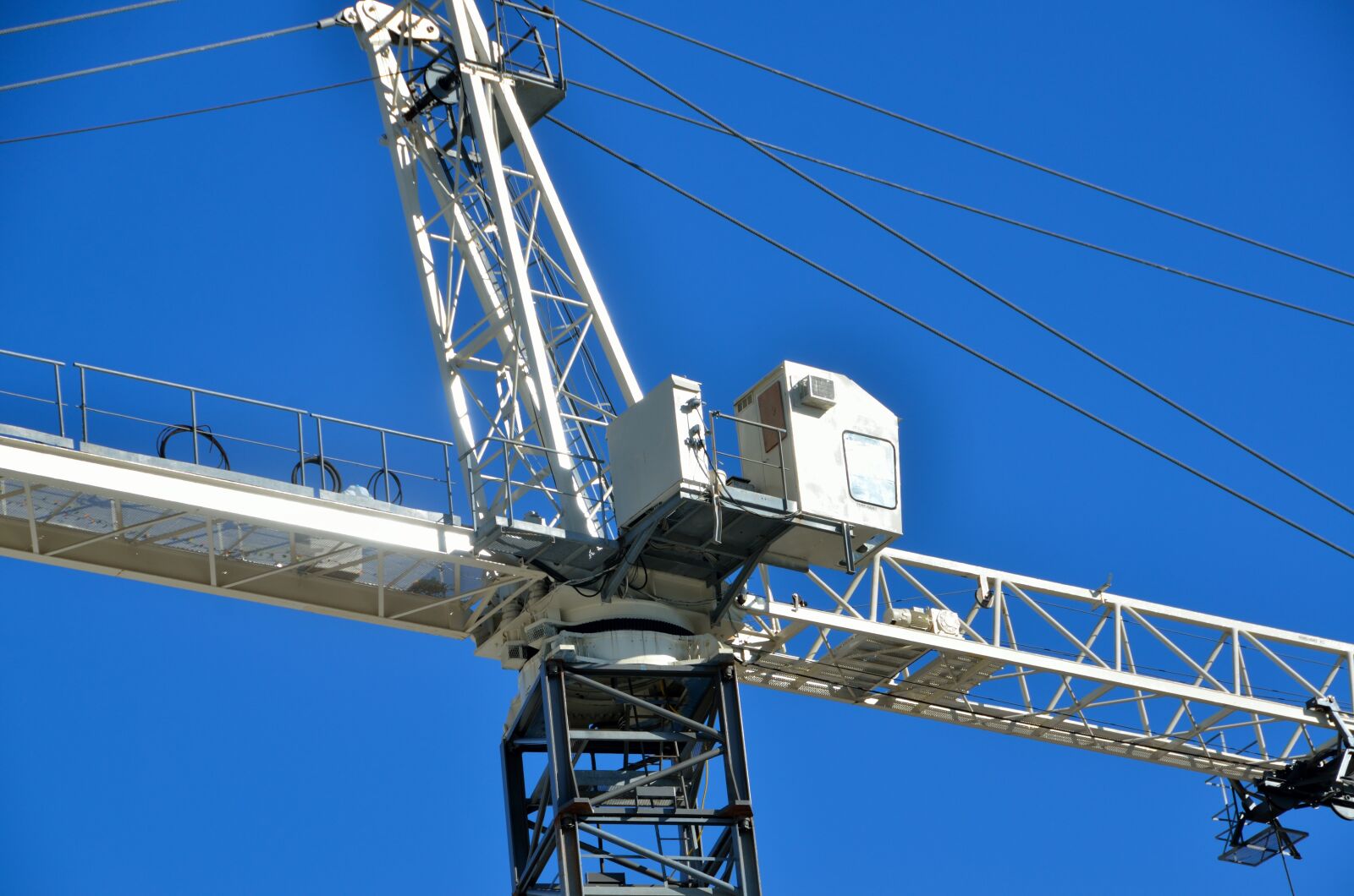 Nikon D7000 sample photo. Construction, crane, industry photography