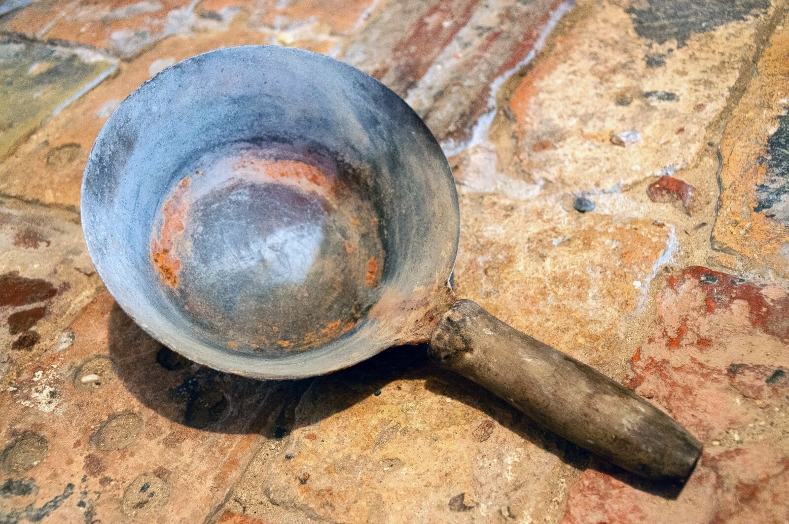 Nikon D5000 sample photo. Keller, metal, iron photography
