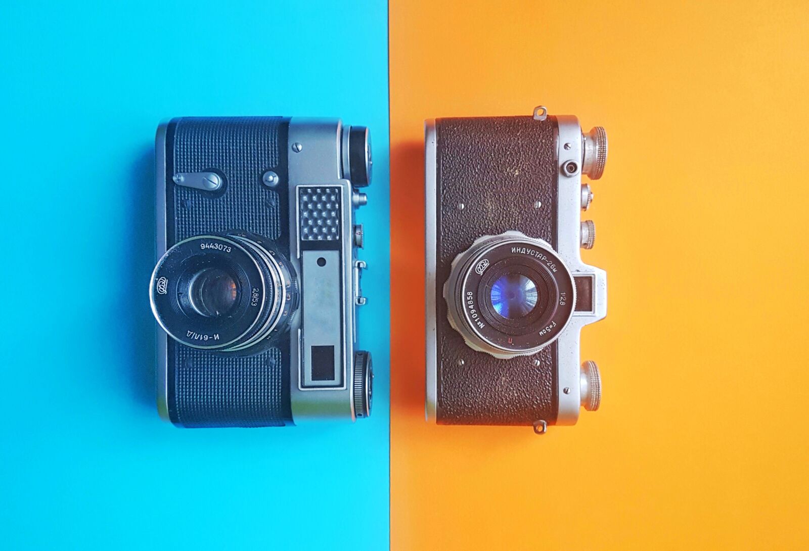 Samsung Galaxy S7 Edge sample photo. Antique, background, black photography