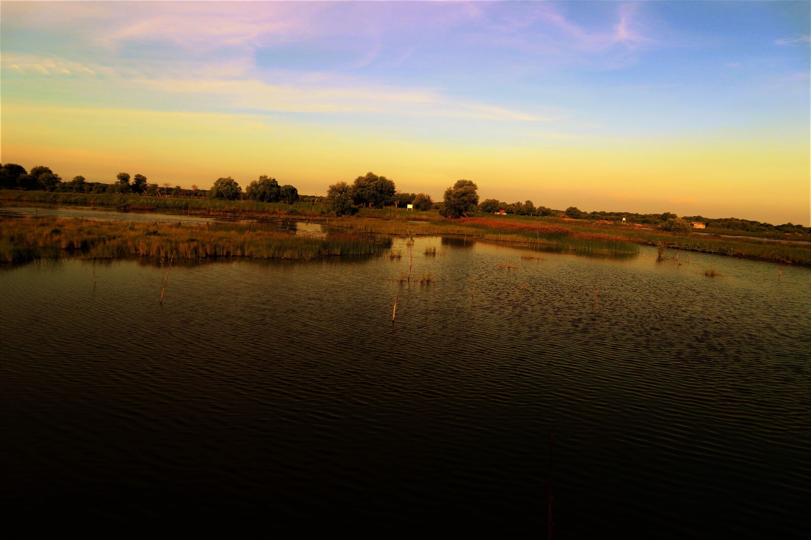 Canon EOS M10 sample photo. Landscape, lake, nature photography