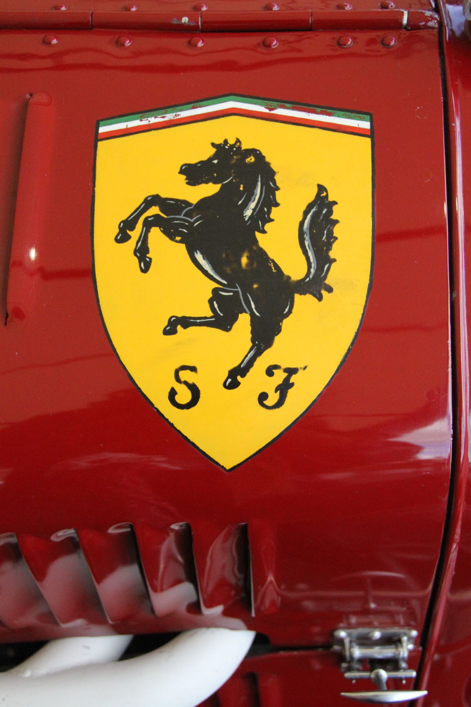 Canon EOS 7D sample photo. Ferrari, goodwood festival, vintage photography