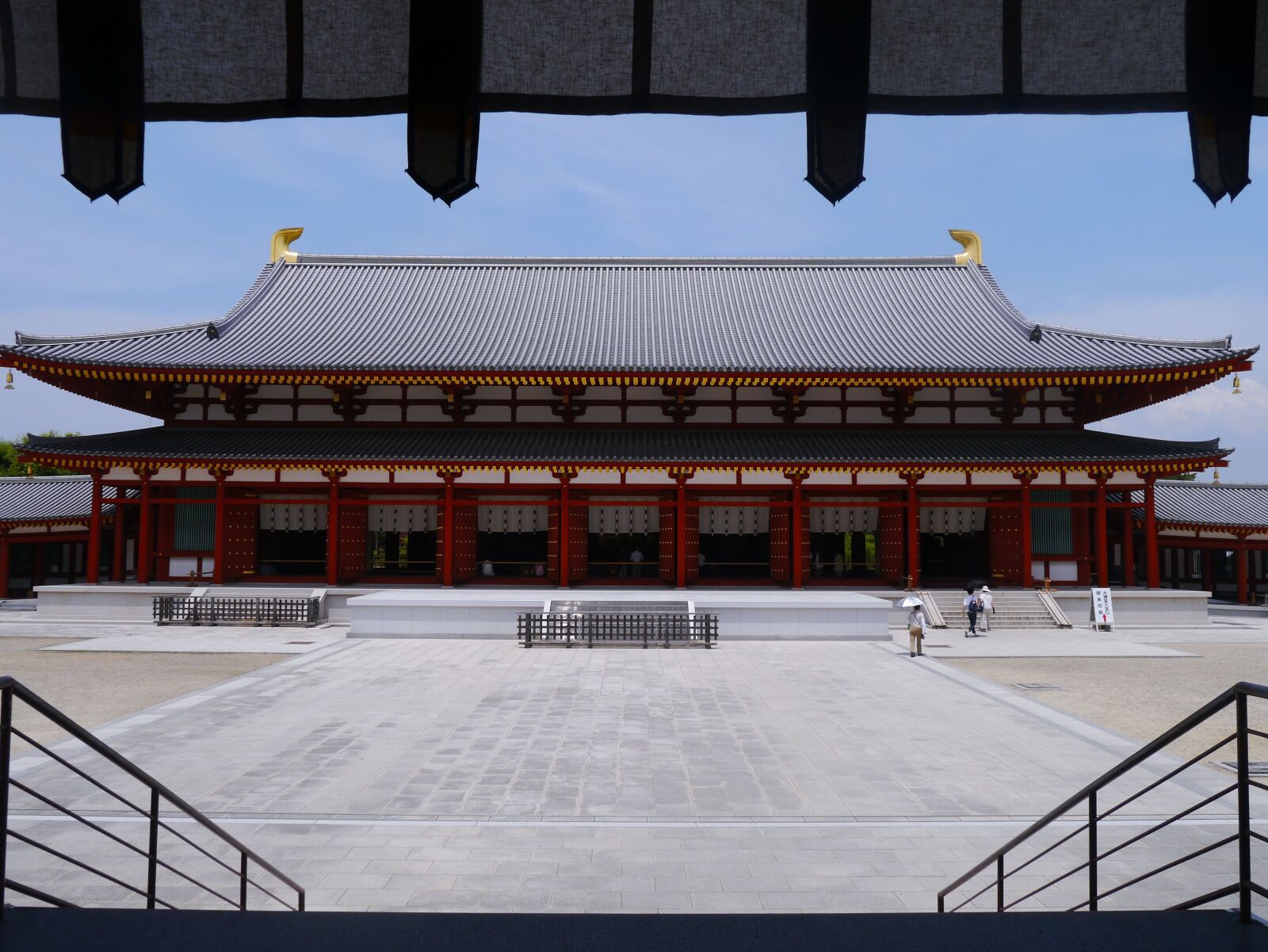 Panasonic Lumix DMC-GX1 sample photo. Yakushiji, nara, large auditorium photography