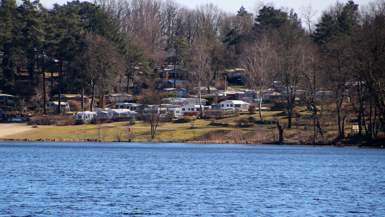Canon EOS 600D (Rebel EOS T3i / EOS Kiss X5) sample photo. Campsite, water, lake photography