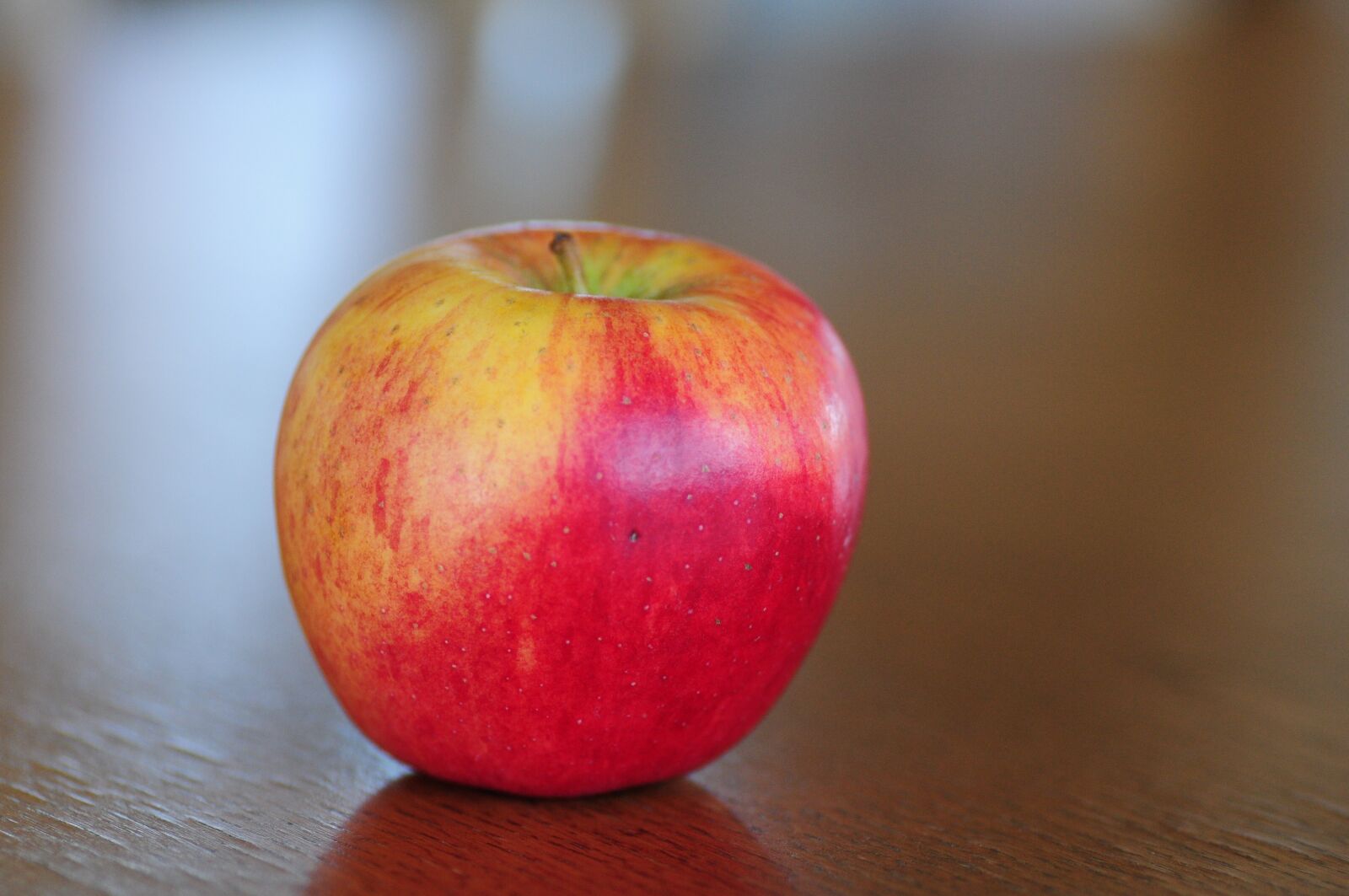 Nikon D300S sample photo. Apple, fruit, fruits photography