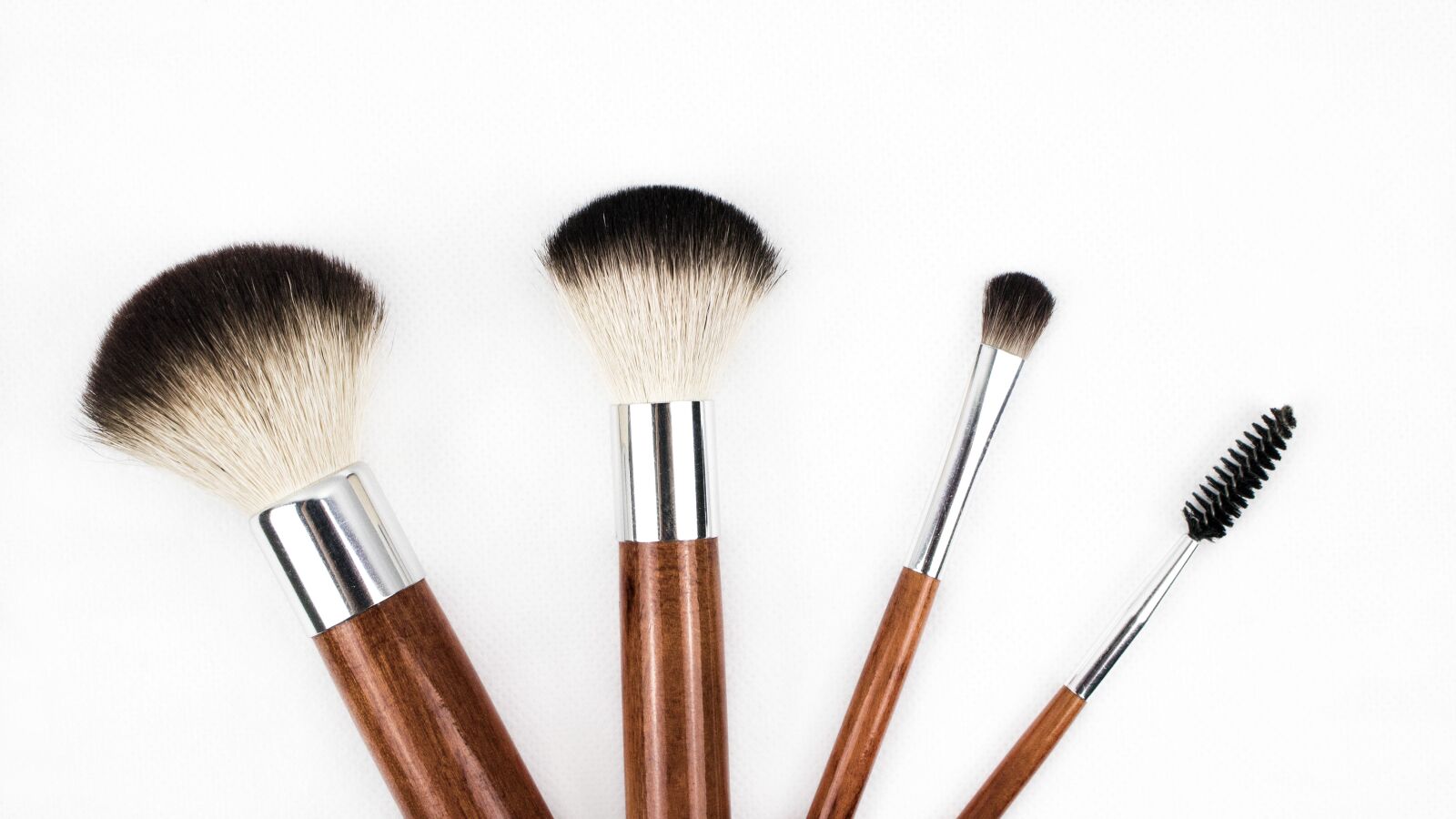 Canon EOS 80D sample photo. Makeup brush, brush, cosmetics photography