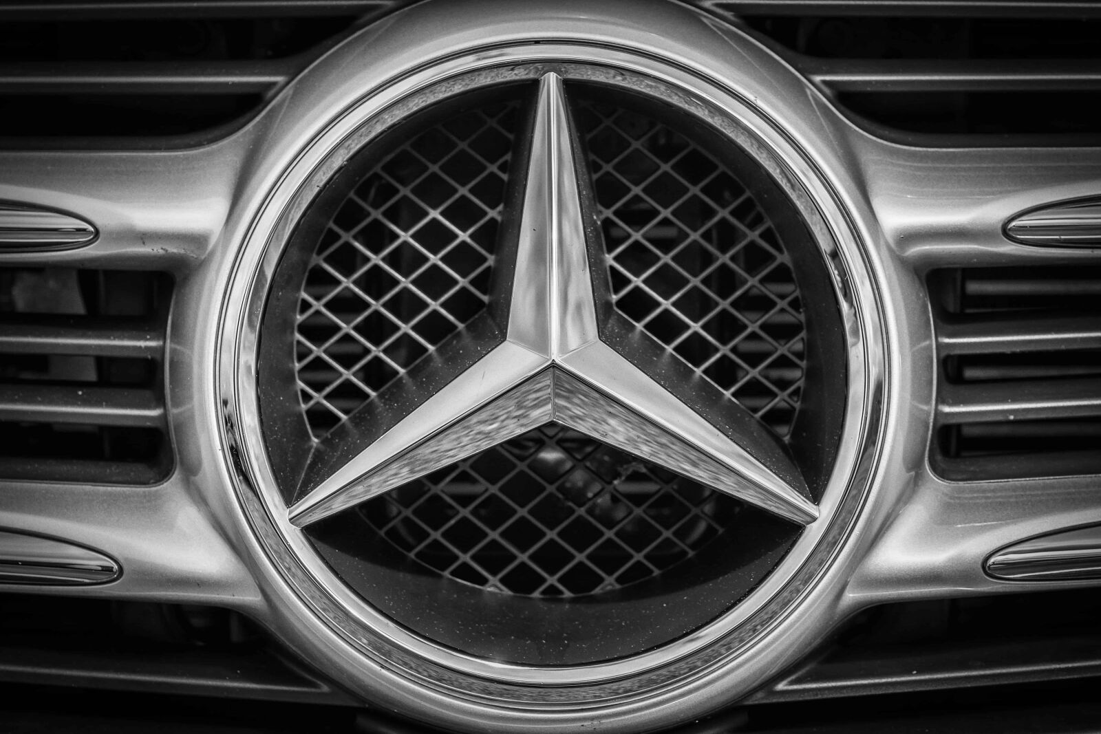 Nikon D3300 sample photo. Chrome, car, classic, vehicle photography