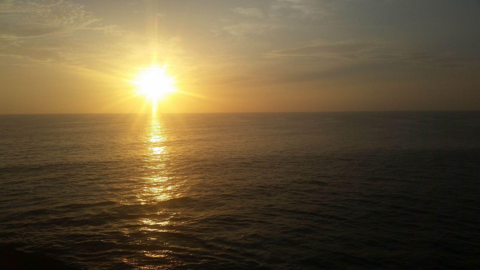 Samsung Galaxy S5 sample photo. Atardecer, dorado, en photography