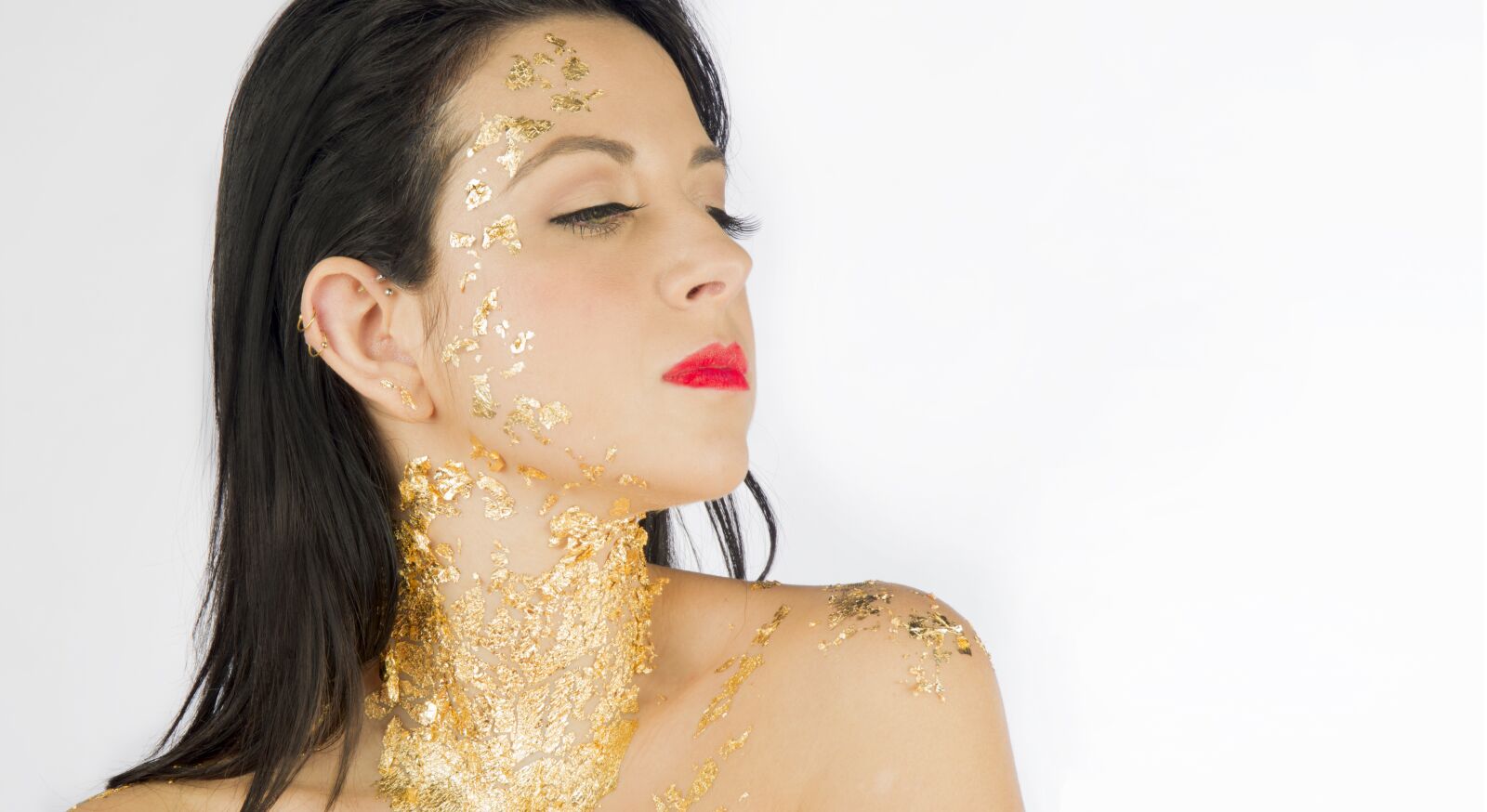 Nikon D3100 sample photo. Model, gold, women photography