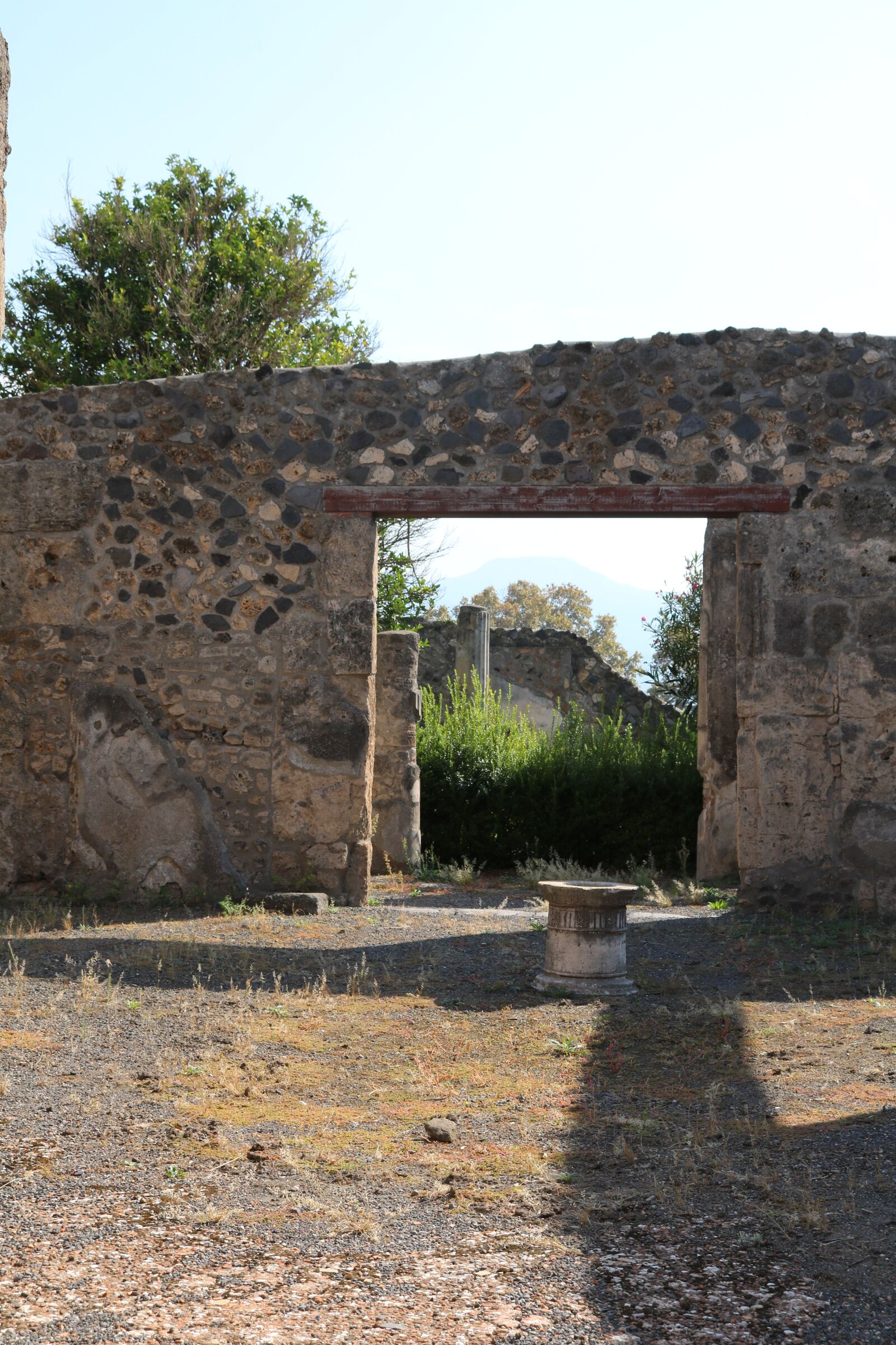 Canon EOS 750D (EOS Rebel T6i / EOS Kiss X8i) sample photo. Pompeii, ancient, italy photography