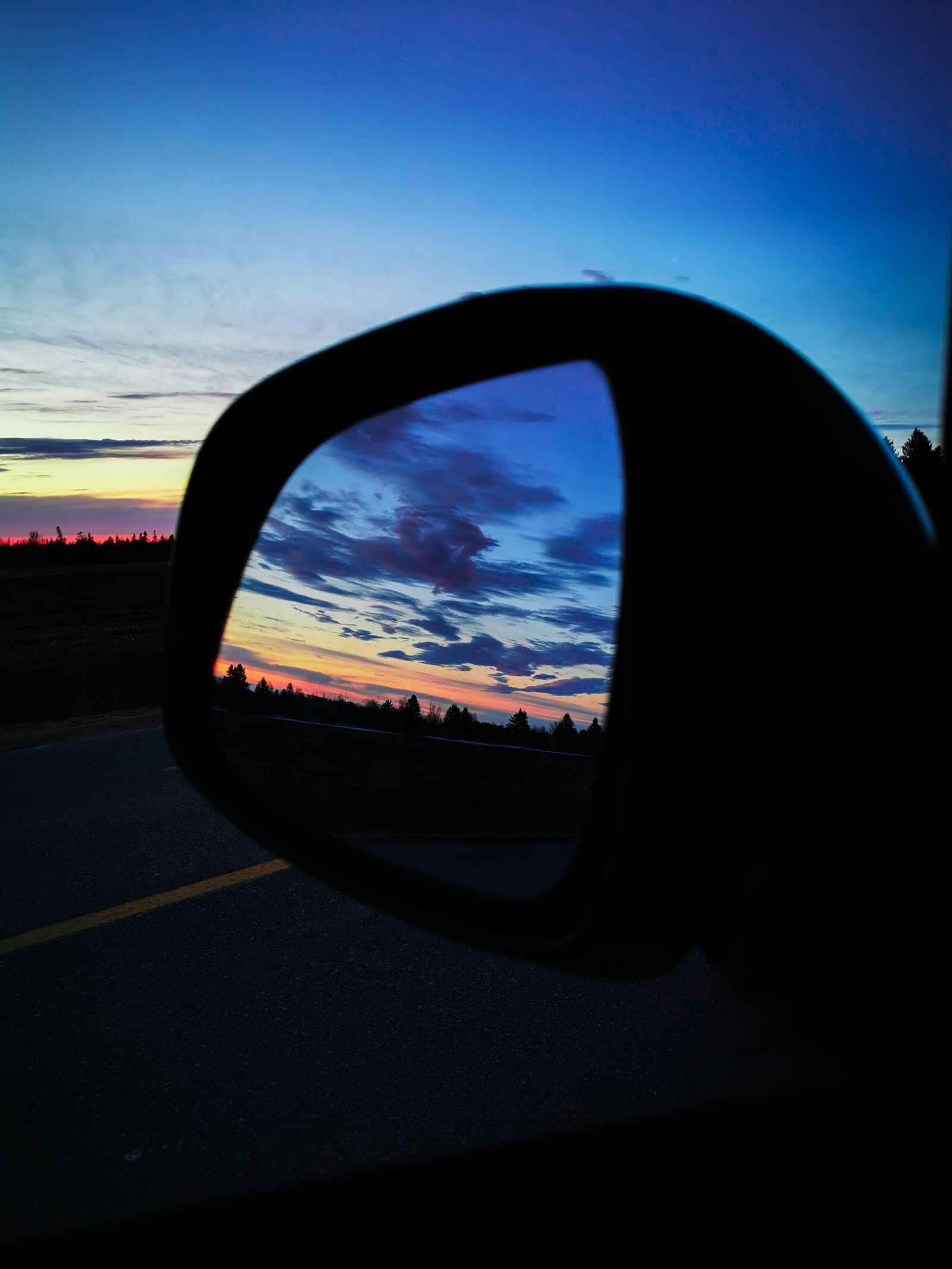 HUAWEI P30 Rear Main Camera sample photo. Sunset, drive, car photography