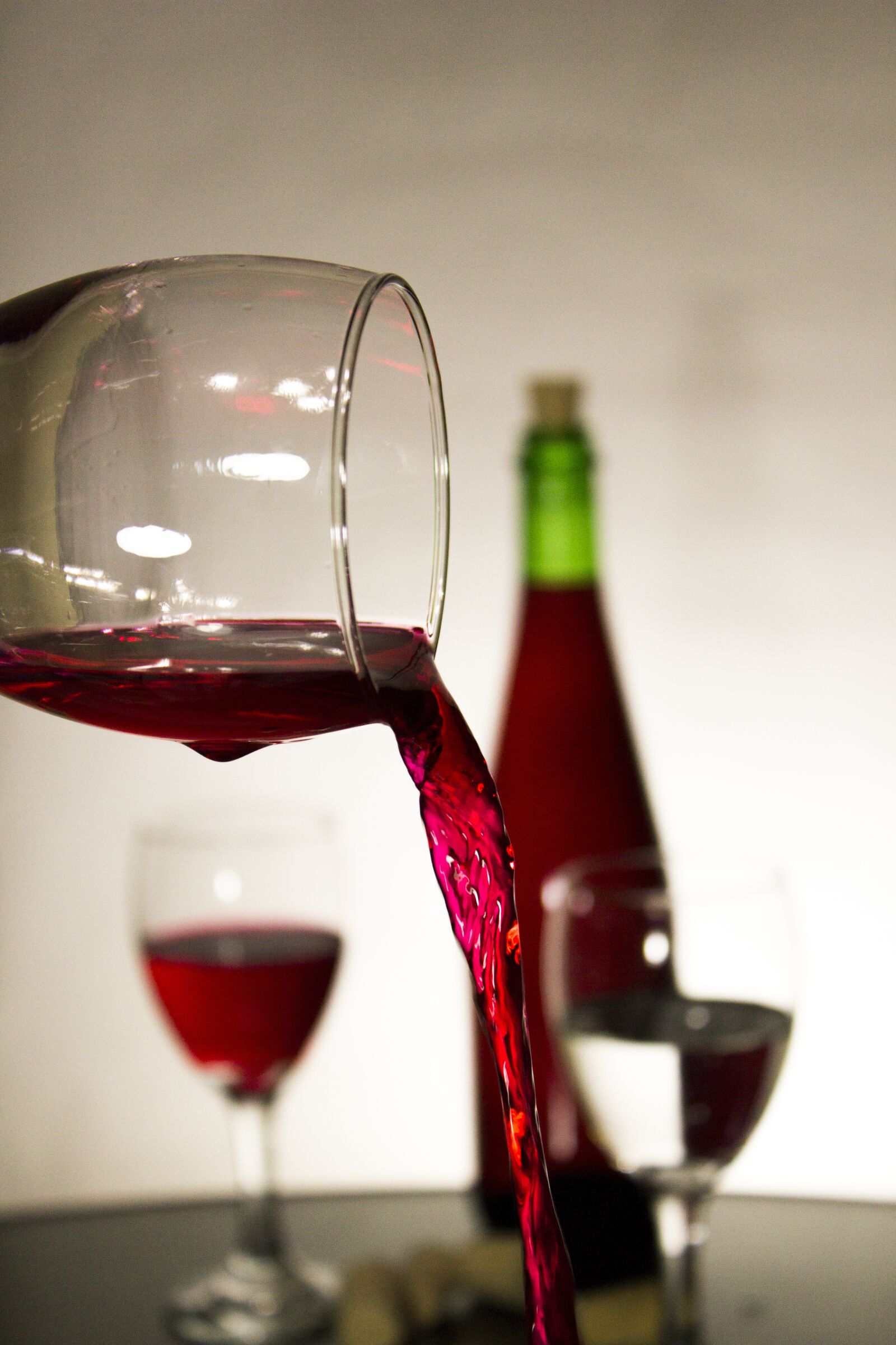 Canon EOS 600D (Rebel EOS T3i / EOS Kiss X5) sample photo. Wine, product, drink photography
