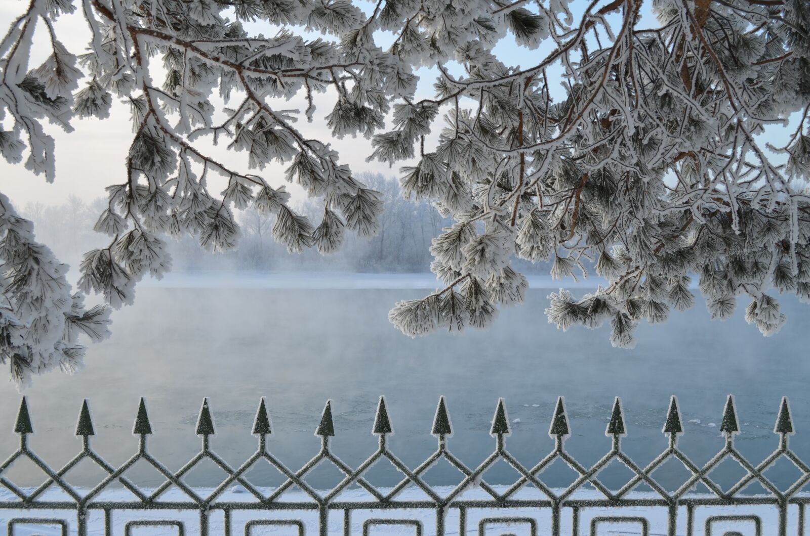 Nikon D5100 sample photo. River, winter, siberia photography