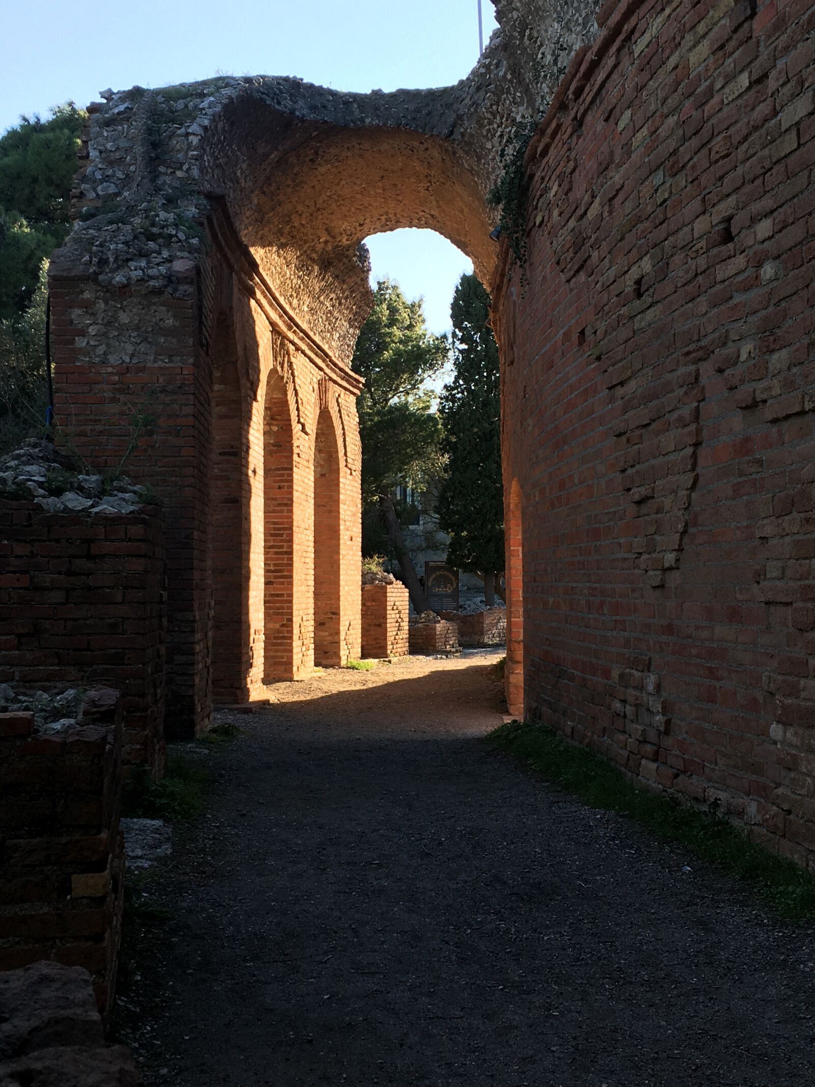 Apple iPhone 6s sample photo. Italy, sicily, architecture photography