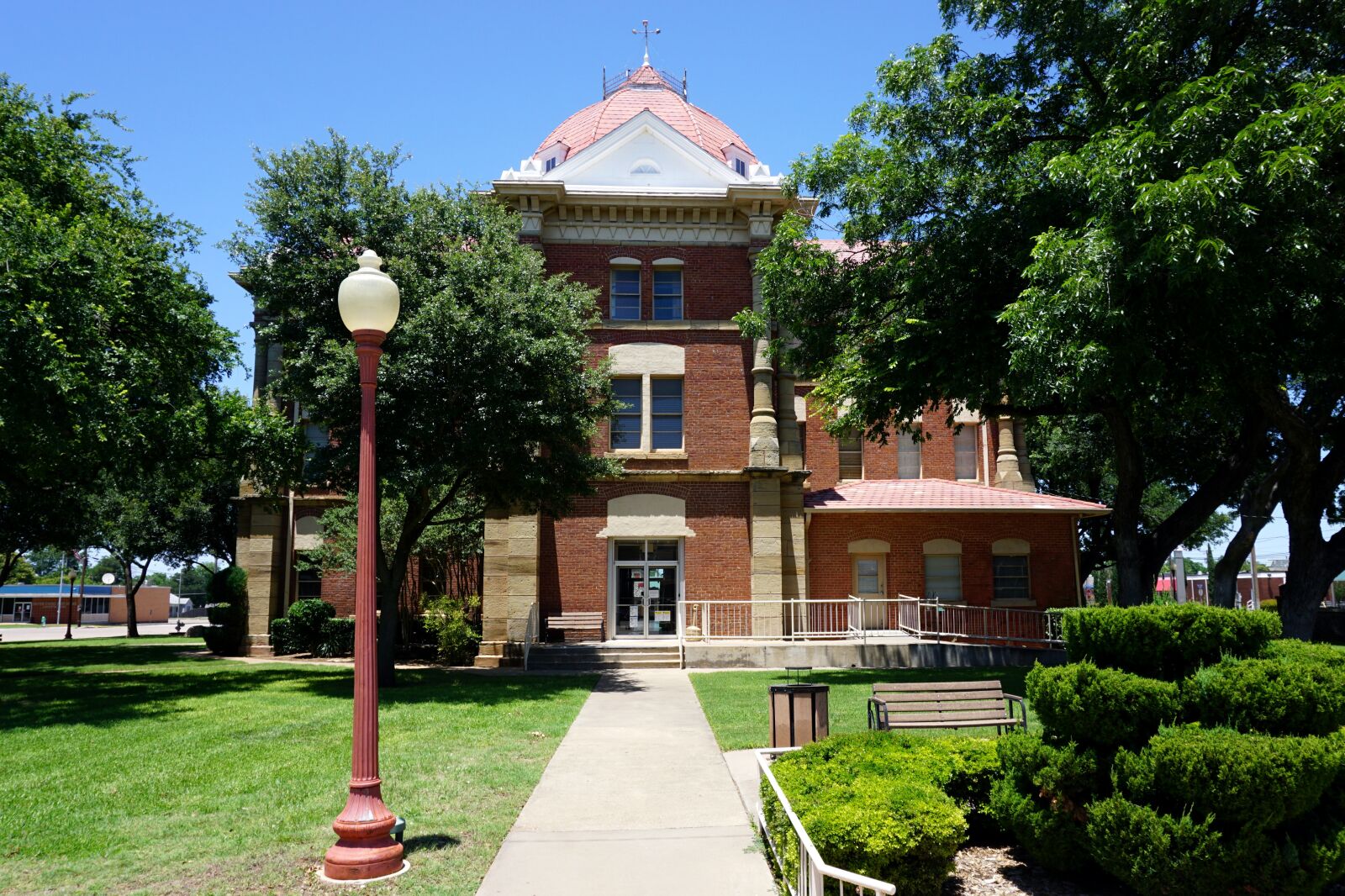 Sony a6000 sample photo. Clay county, courthouse, texas photography