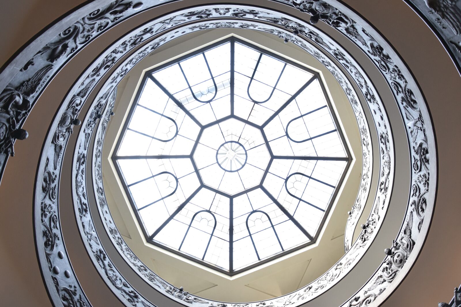 Nikon D3300 sample photo. Trap, rome, architecture photography