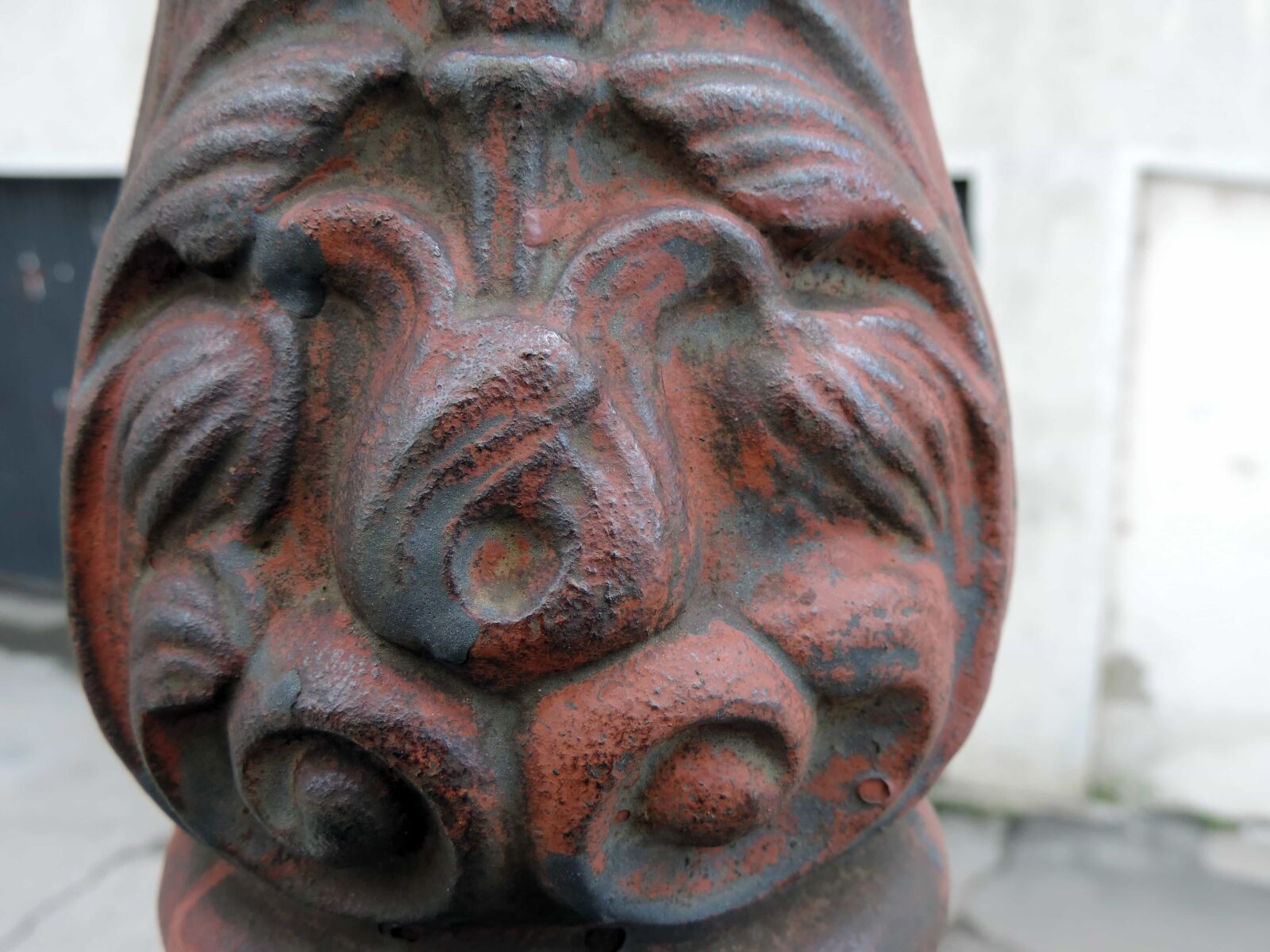 Nikon Coolpix P520 sample photo. Art, baroque, cast iron photography