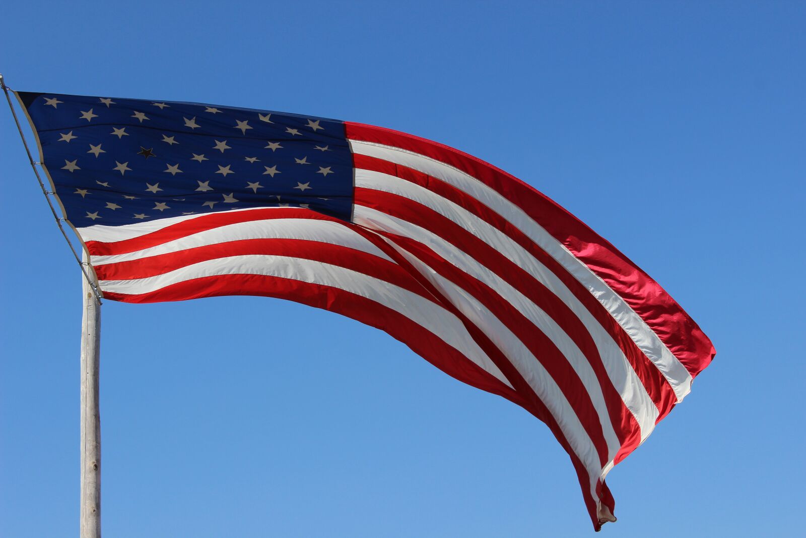 Canon EOS 600D (Rebel EOS T3i / EOS Kiss X5) sample photo. Us flag, over kokomo photography