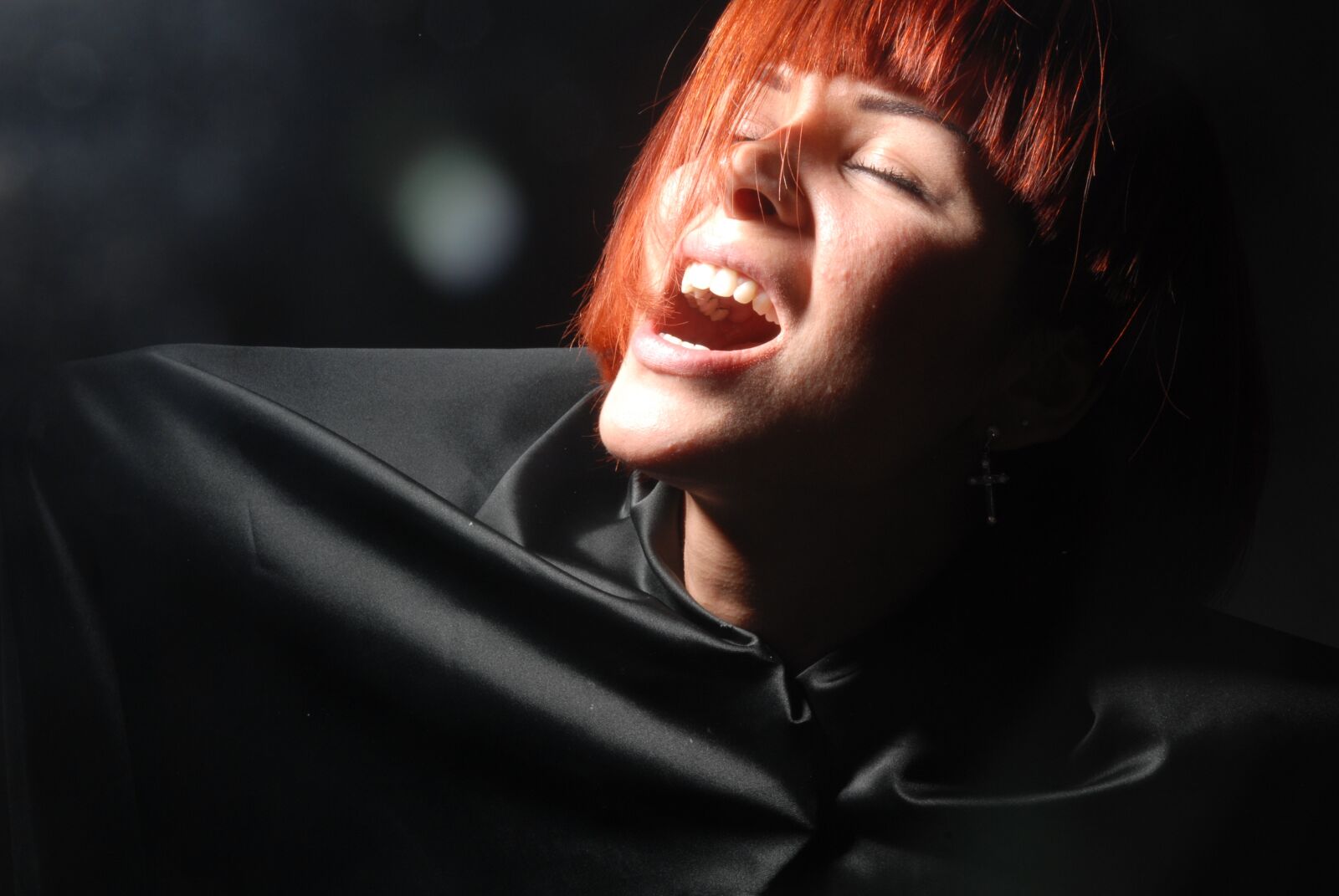 Nikon D200 sample photo. Woman, scream, girl photography