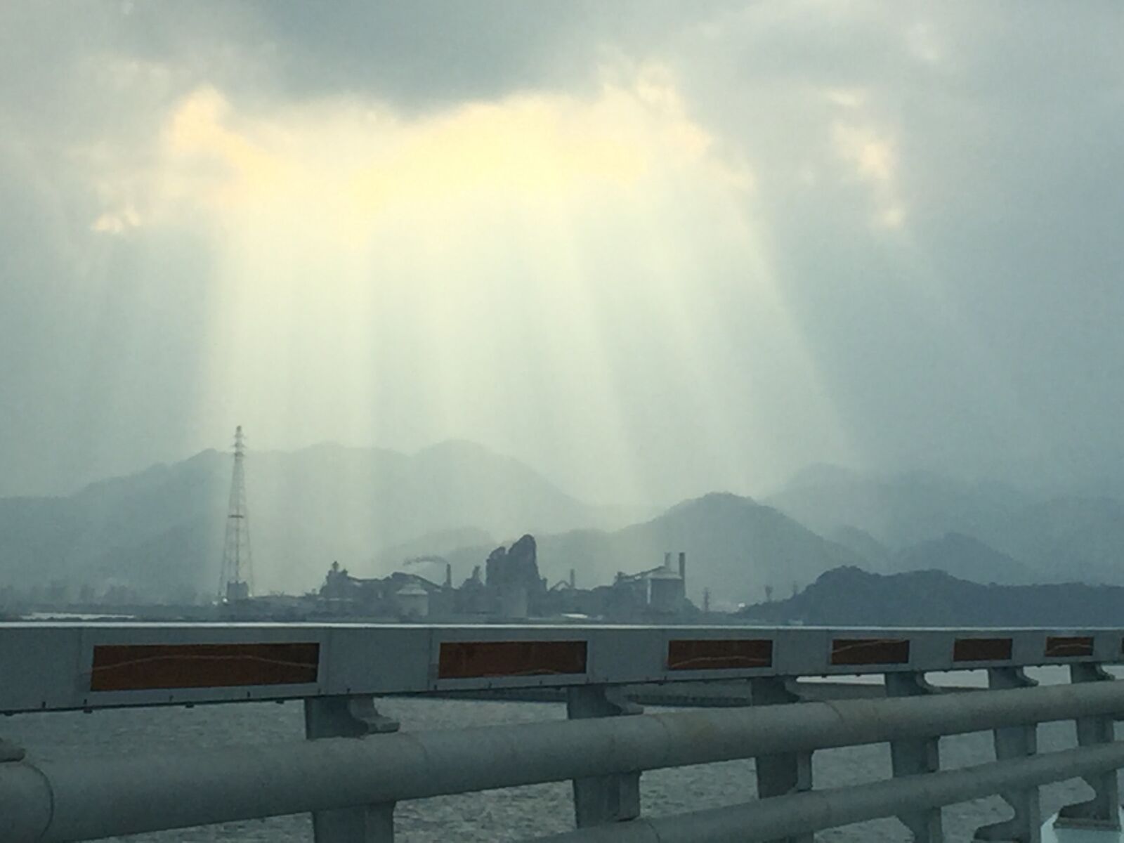 iPhone 6 Plus back camera 4.15mm f/2.2 sample photo. The sun, advent, light photography