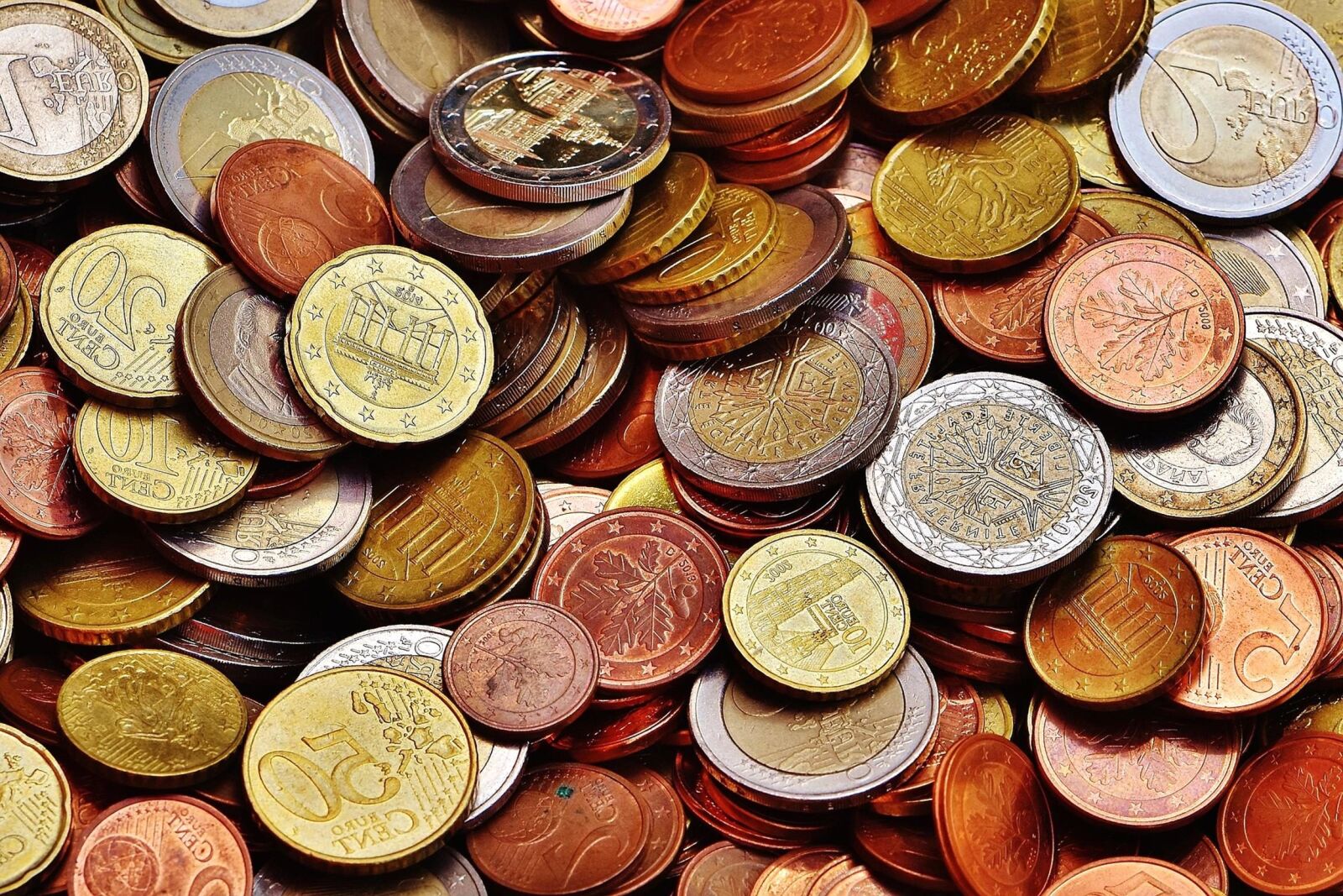 Nikon D7200 sample photo. Metal coin, money, cash photography