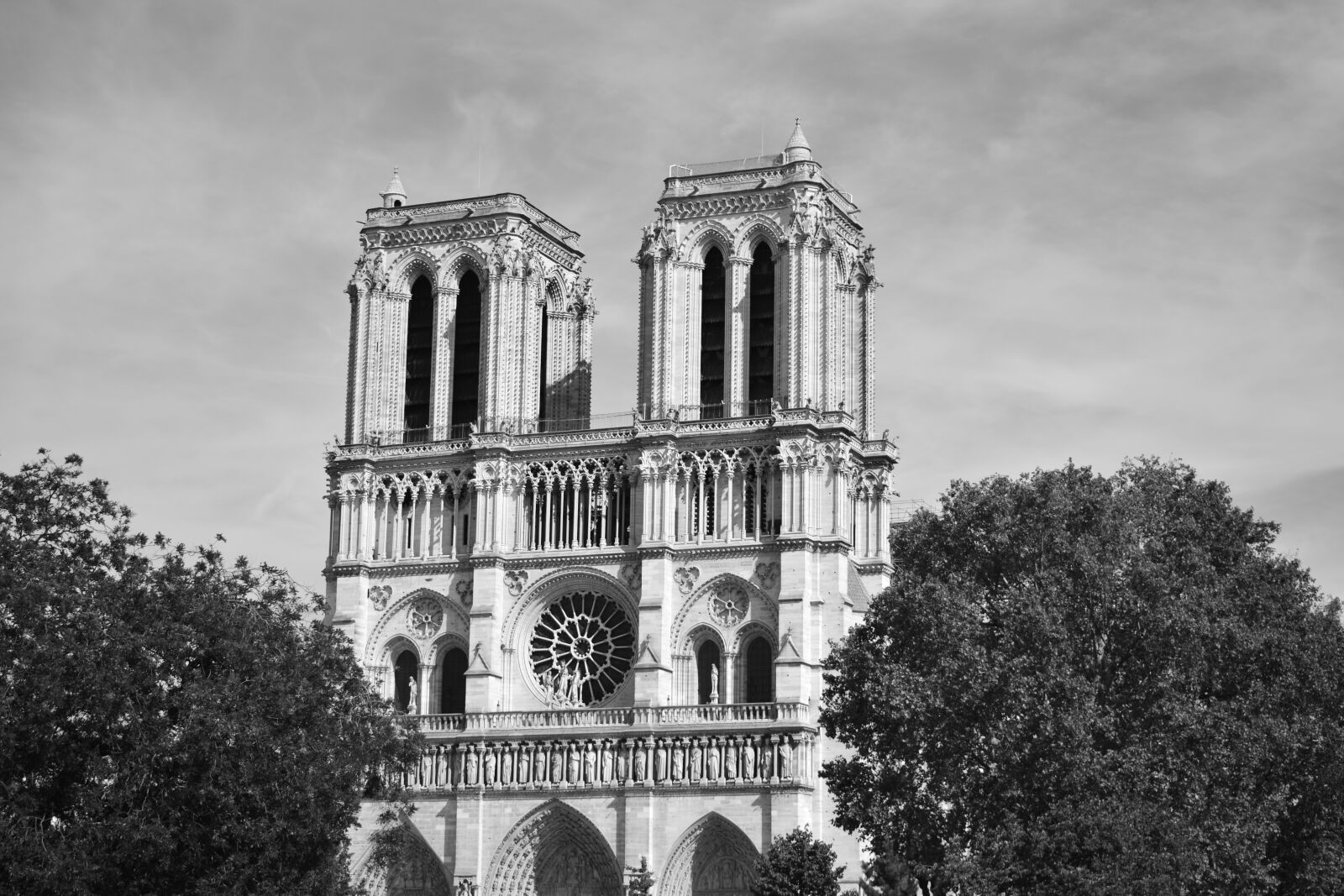 Nikon D5300 sample photo. Nagar, paris, black and photography