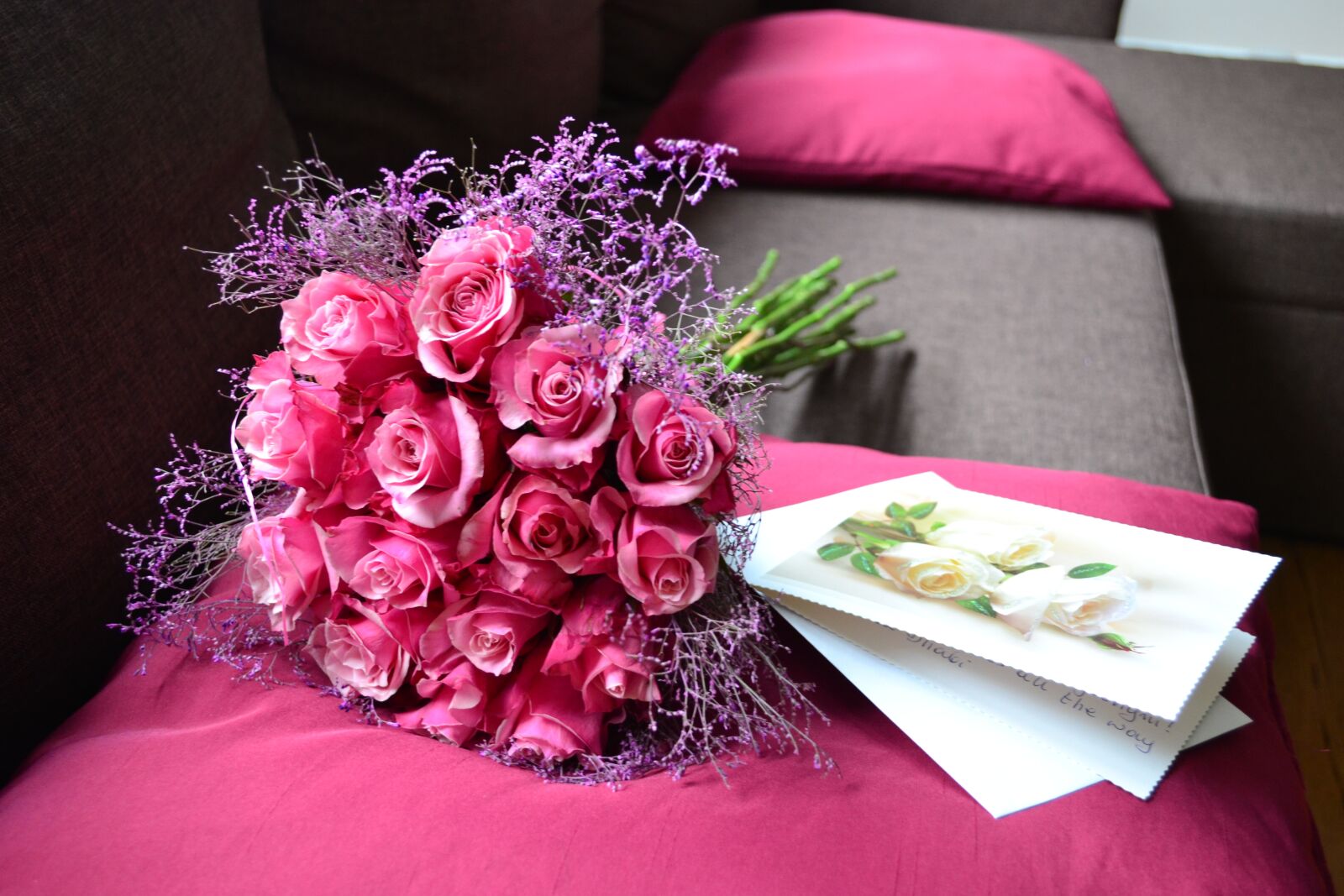 Nikon D3100 sample photo. Bouquet, roses, pink photography