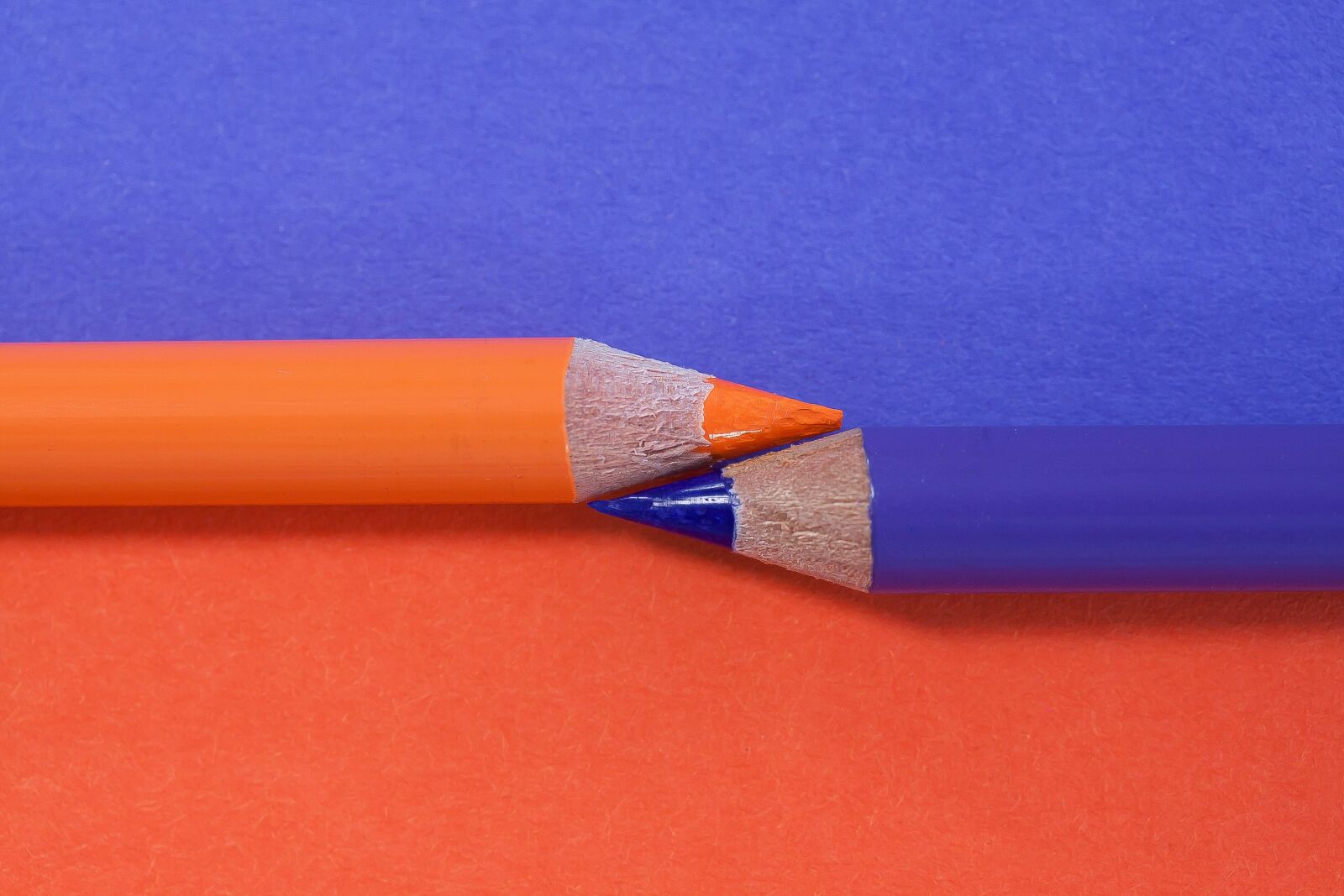 Canon EOS 50D + Canon EF-S 60mm F2.8 Macro USM sample photo. Colored pencil, complementary, orange photography