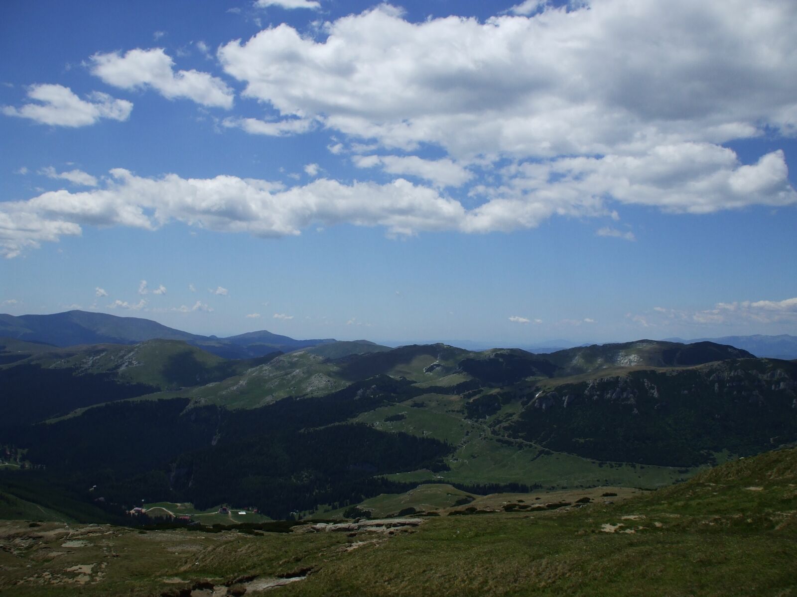 Fujifilm FinePix A800 sample photo. Busteni, romania, mountain landscape photography