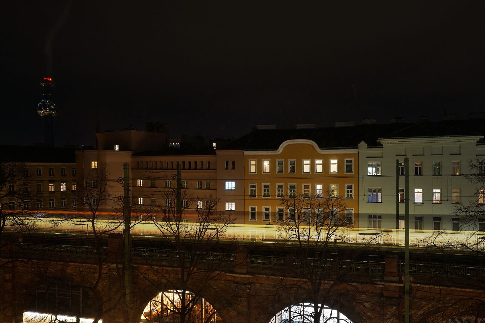 Sony E 16-50mm F3.5-5.6 PZ OSS sample photo. Architecture, travel, city photography