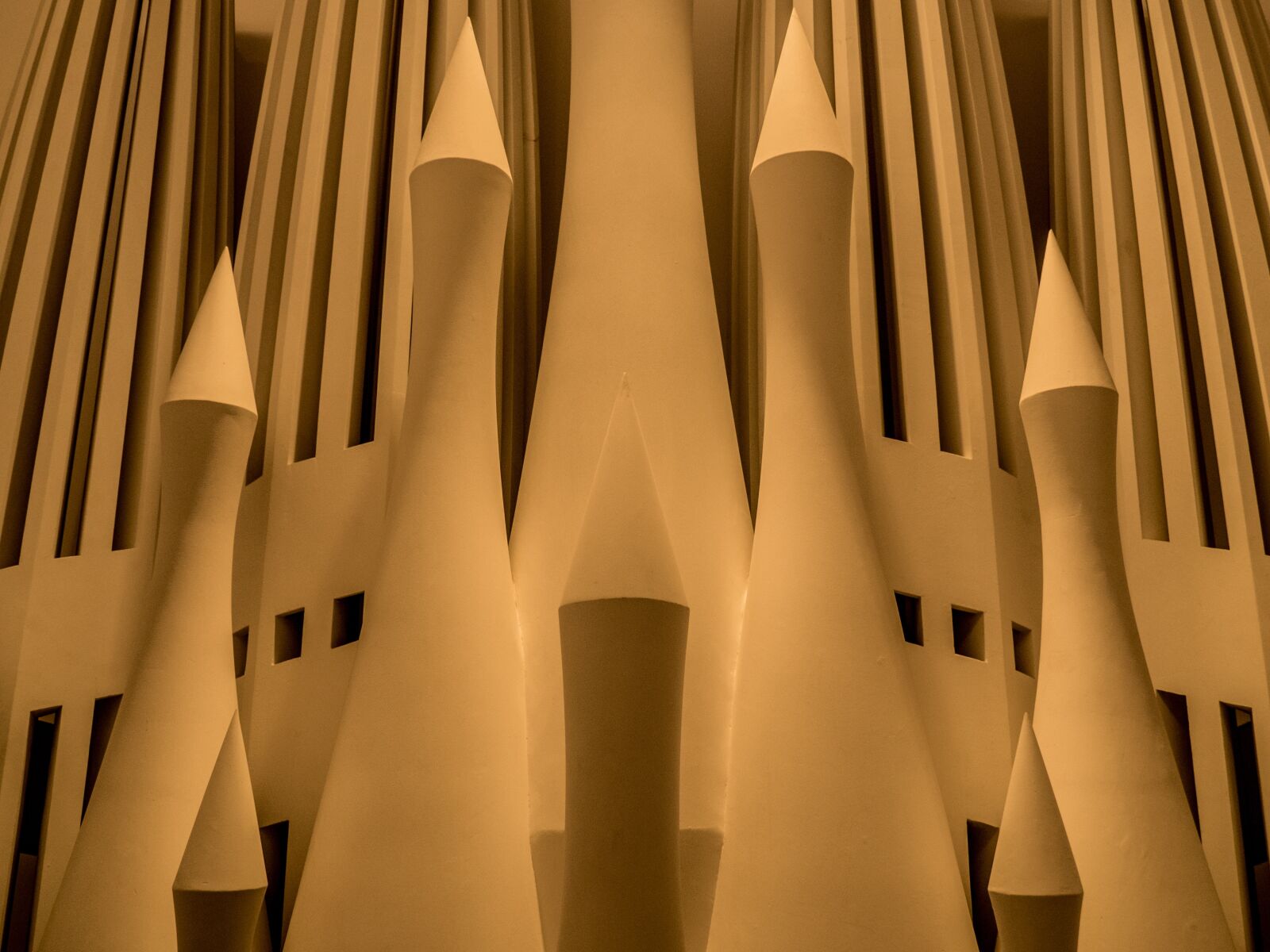 Olympus OM-D E-M5 II sample photo. Cathedral, sagrada fam lia photography