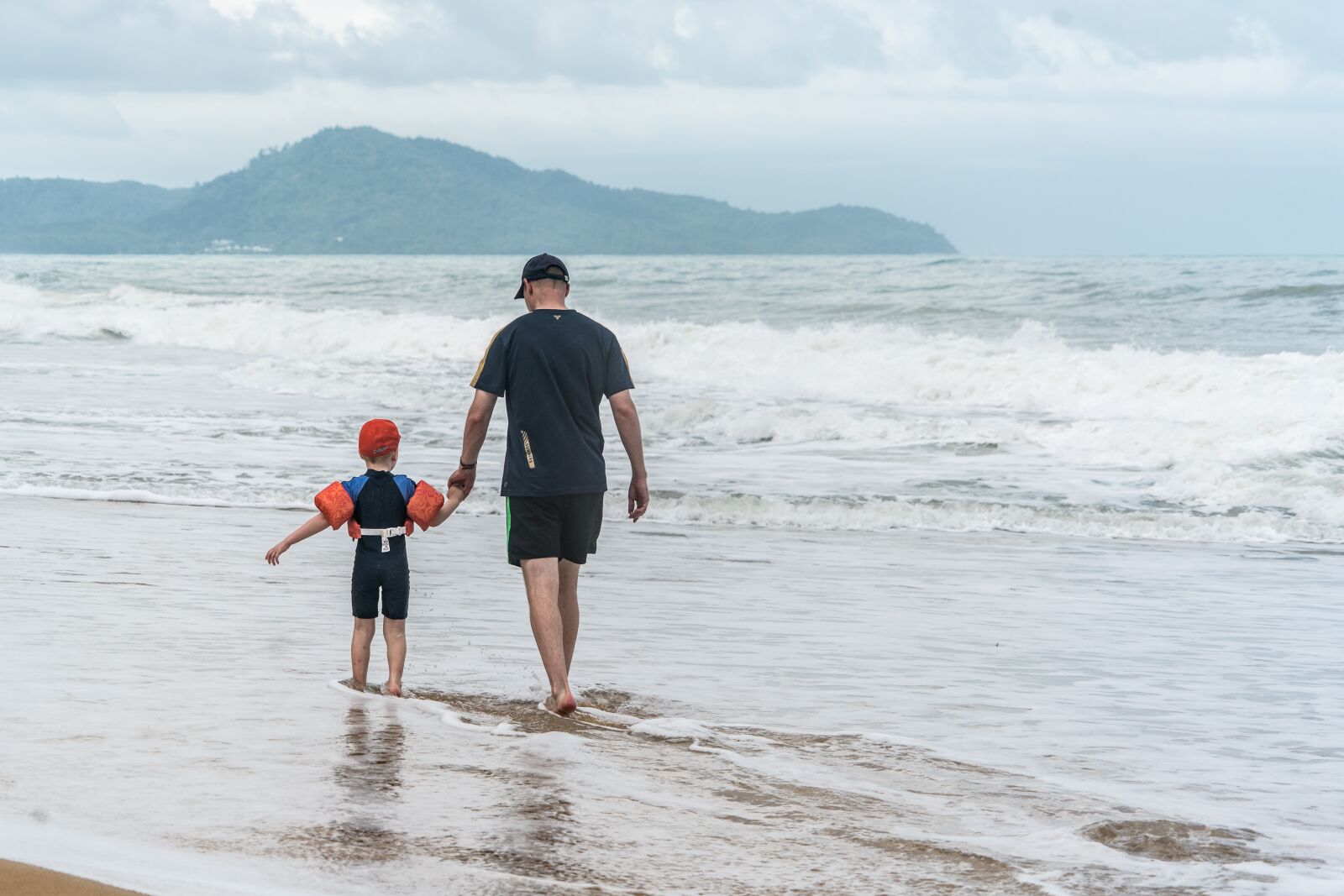 Sony a7R II + Sony FE 24-240mm F3.5-6.3 OSS sample photo. Man, son, people photography
