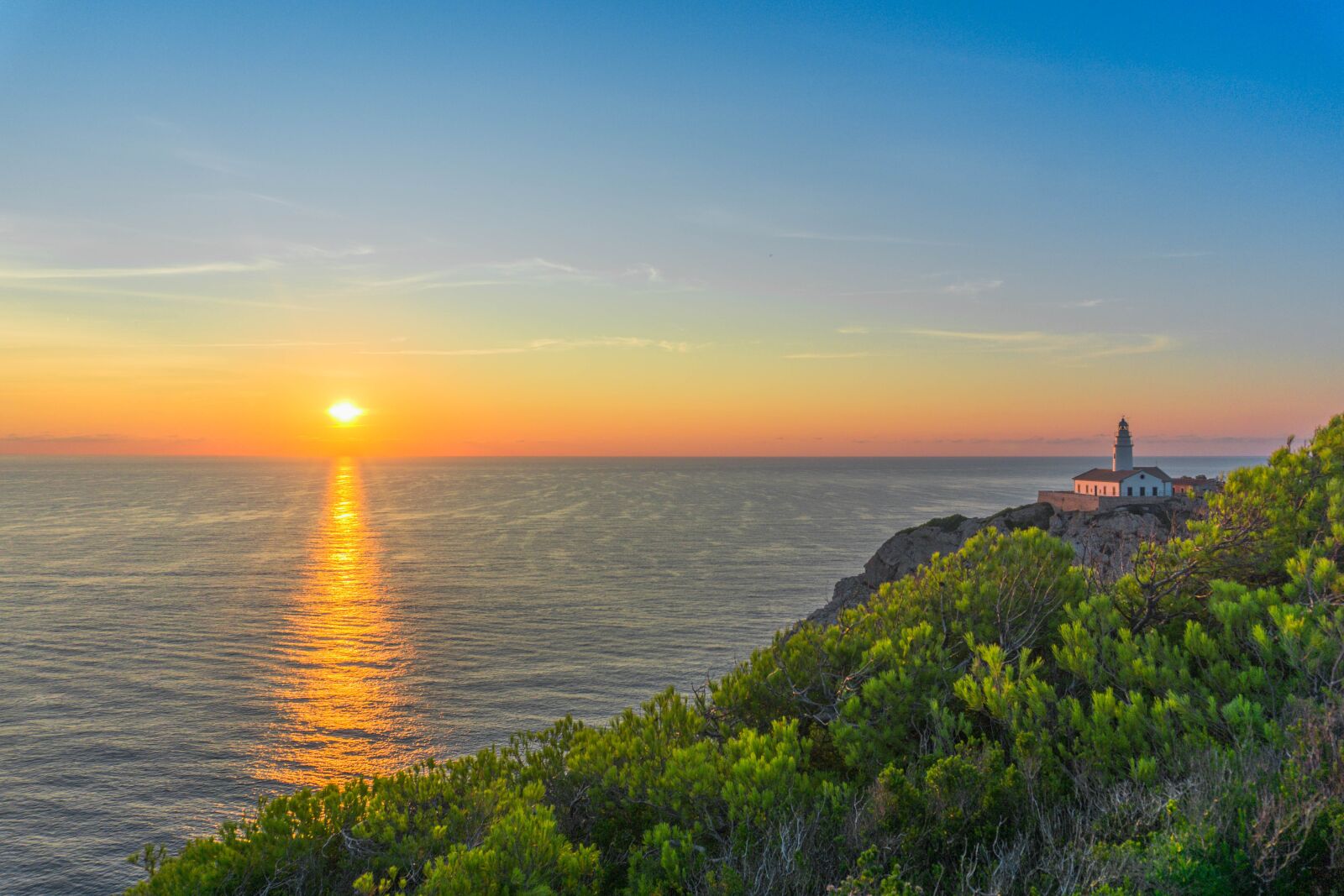 Sony E 16-50mm F3.5-5.6 PZ OSS sample photo. Mallorca, sea, sunrise photography