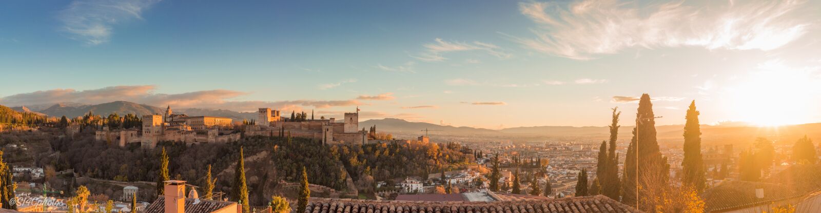 Canon EOS 600D (Rebel EOS T3i / EOS Kiss X5) sample photo. Granada, spain, architecture photography