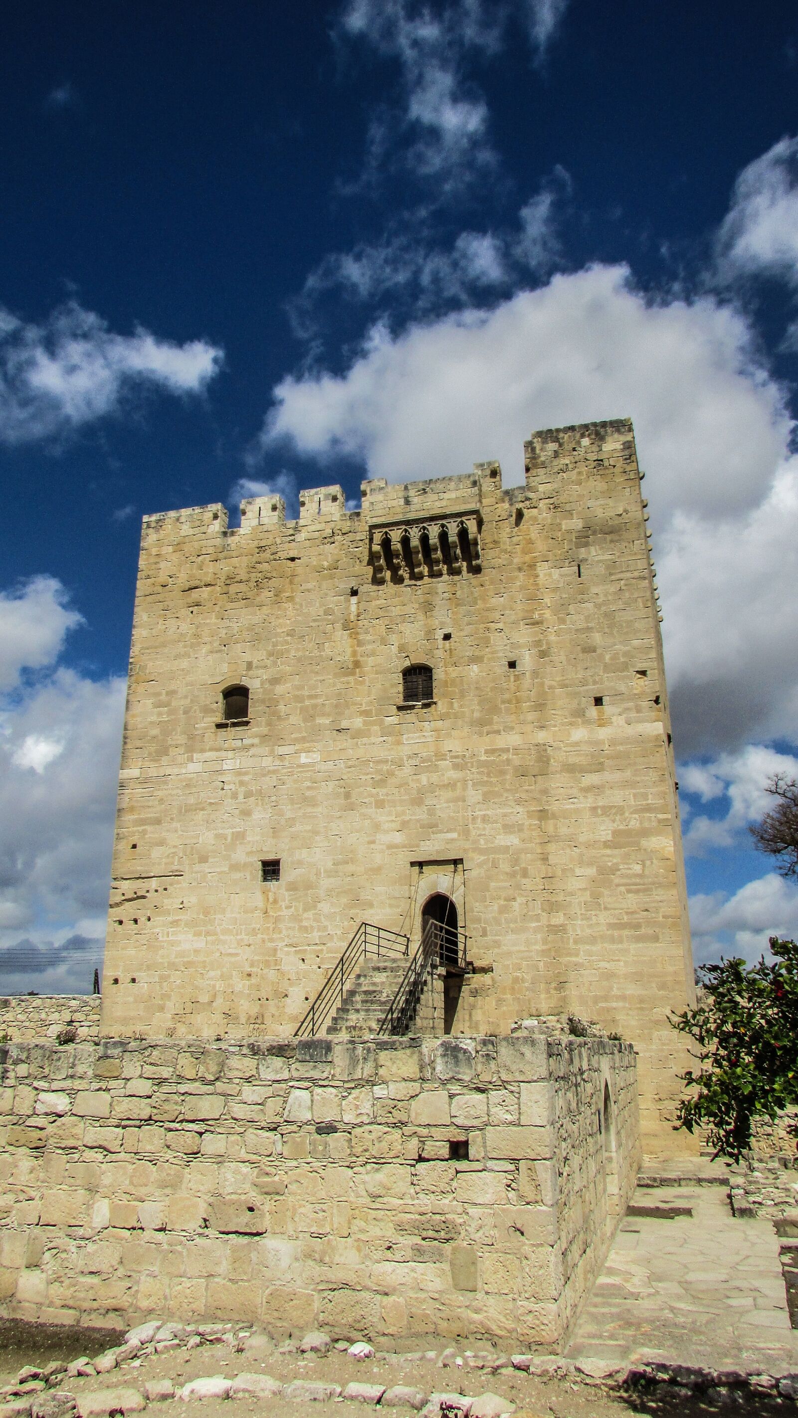 Canon PowerShot SX400 IS sample photo. Cyprus, kolossi, castle photography
