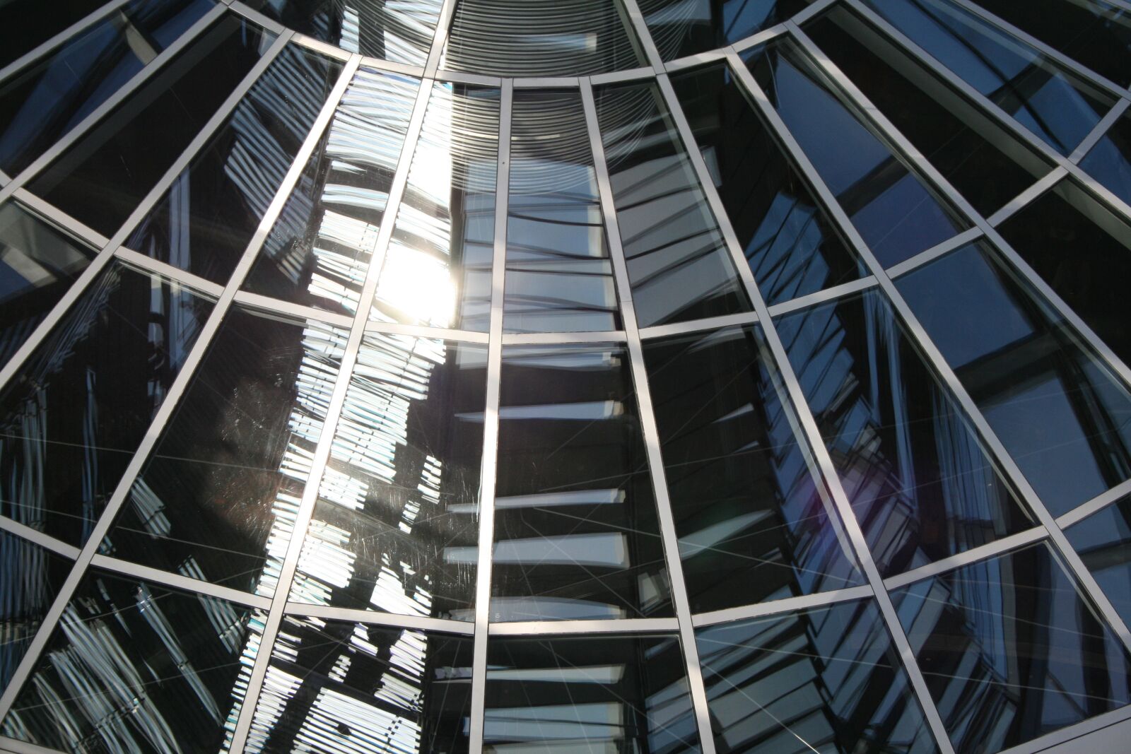 Canon EOS 400D (EOS Digital Rebel XTi / EOS Kiss Digital X) sample photo. Berlin, reichstag, sehenswürdigkeit photography