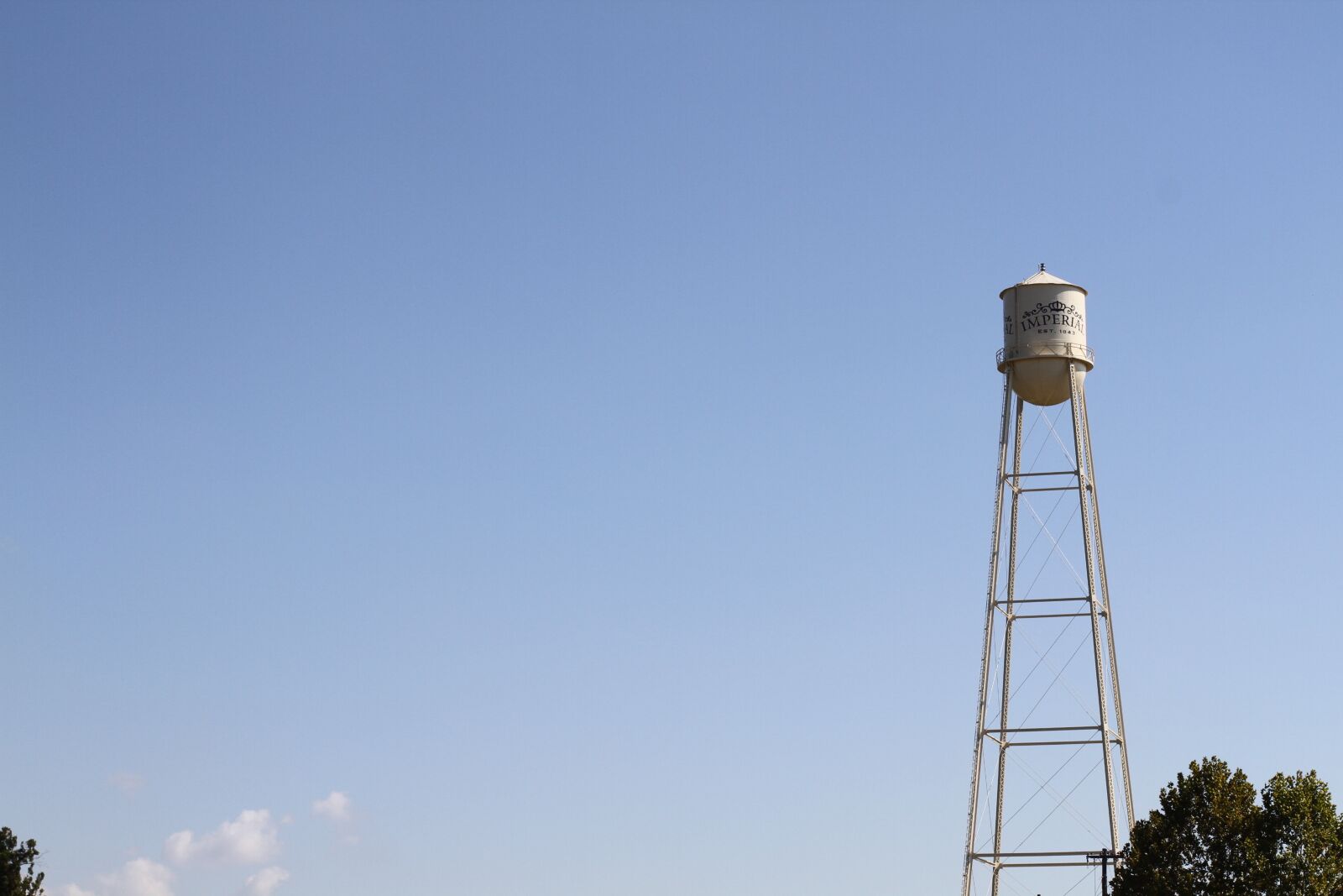 Canon EOS 7D + Canon EF 50mm F1.4 USM sample photo. Water tower, small texas photography