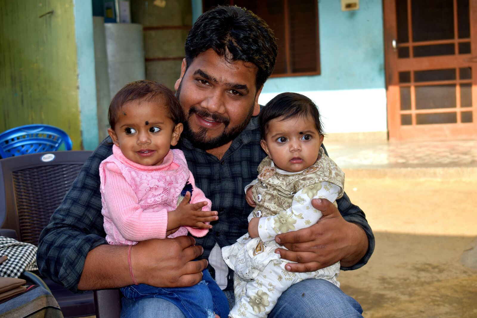 Nikon D3300 sample photo. Dad, kids, family photography