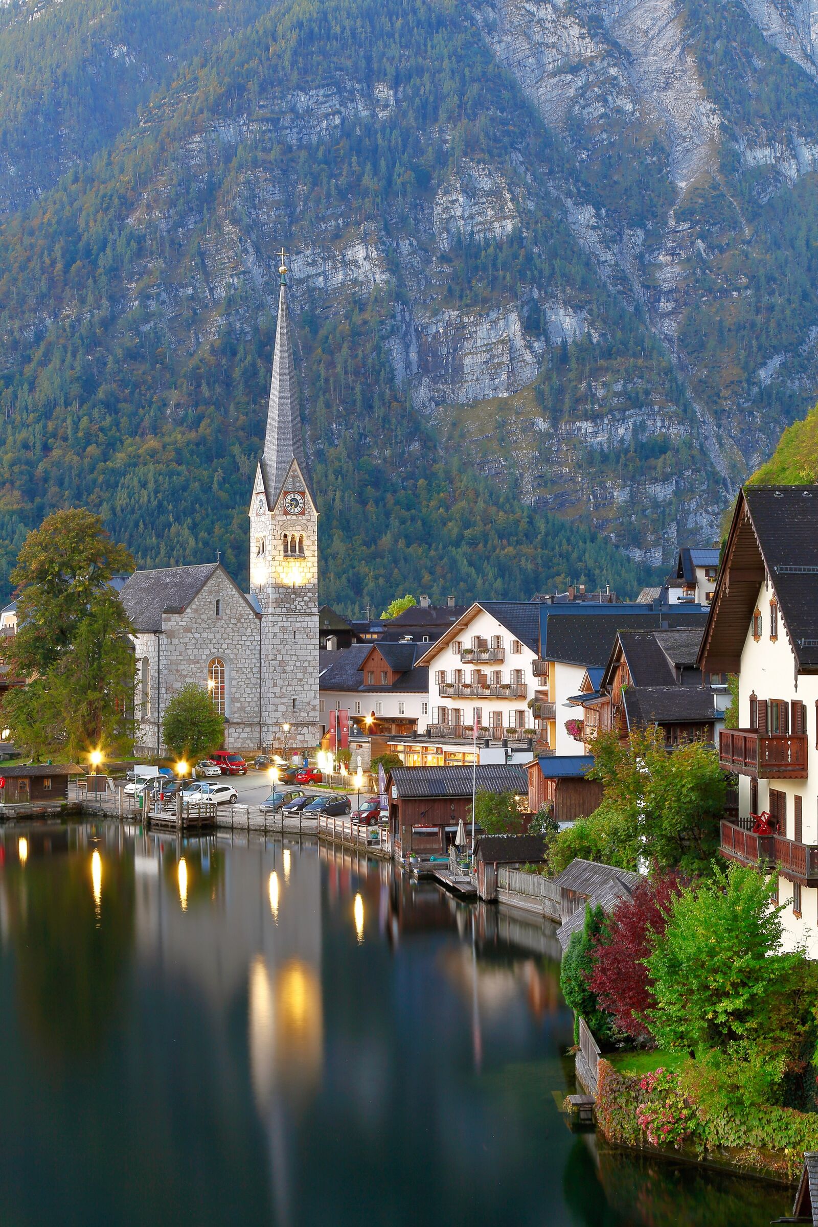 Canon EOS 5D Mark II sample photo. Hallstatt, church, lake photography