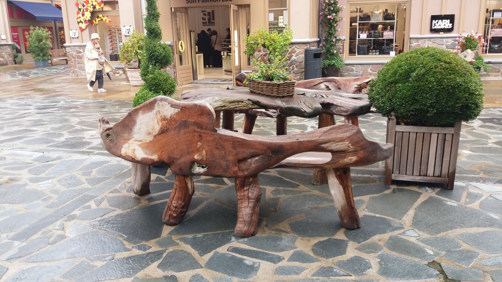 Samsung SM-J500FN sample photo. Bench, wood, natural photography
