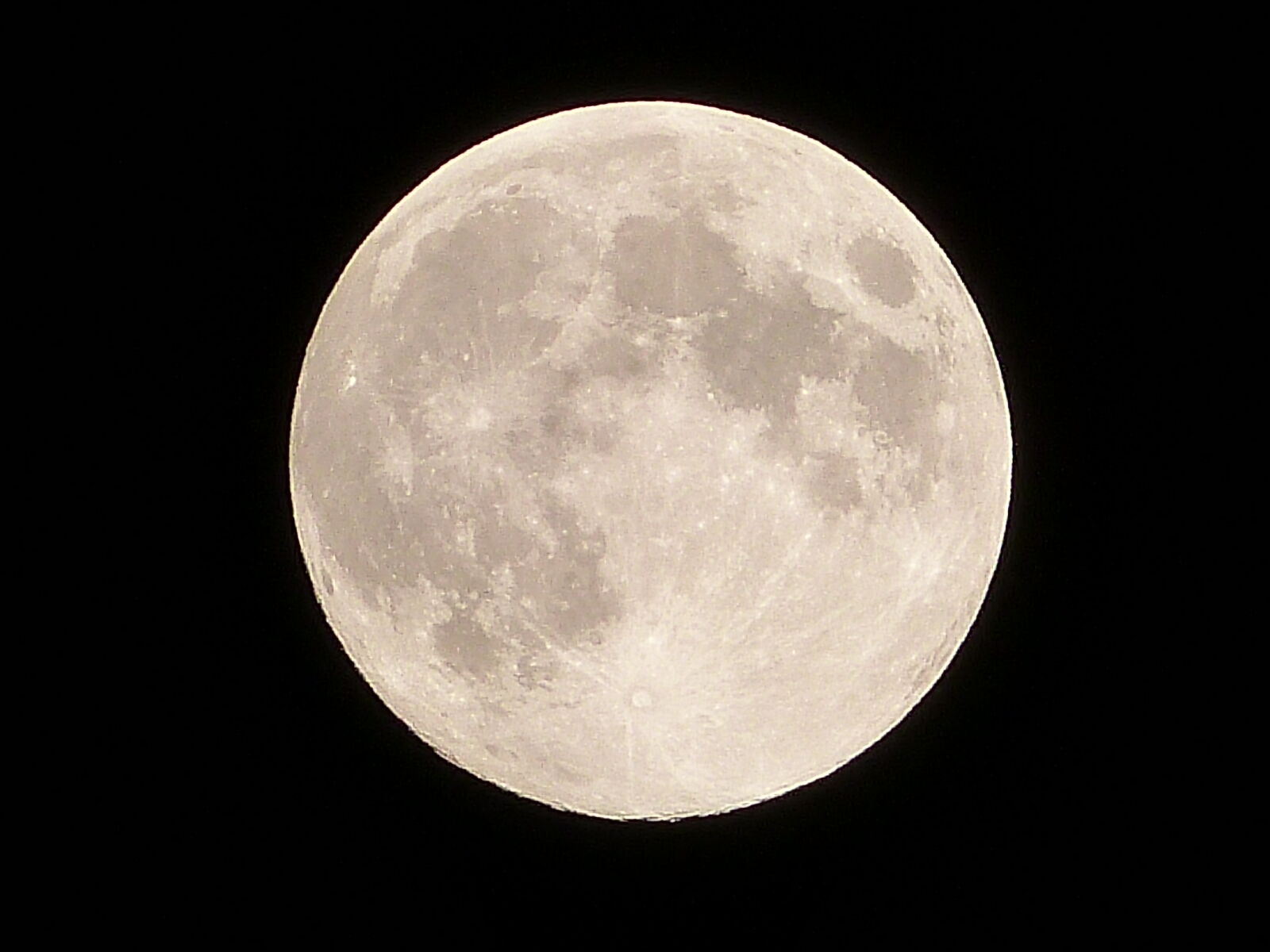 Panasonic Lumix DMC-FZ47 (Lumix DMC-FZ48) sample photo. Close, up, of, moon photography
