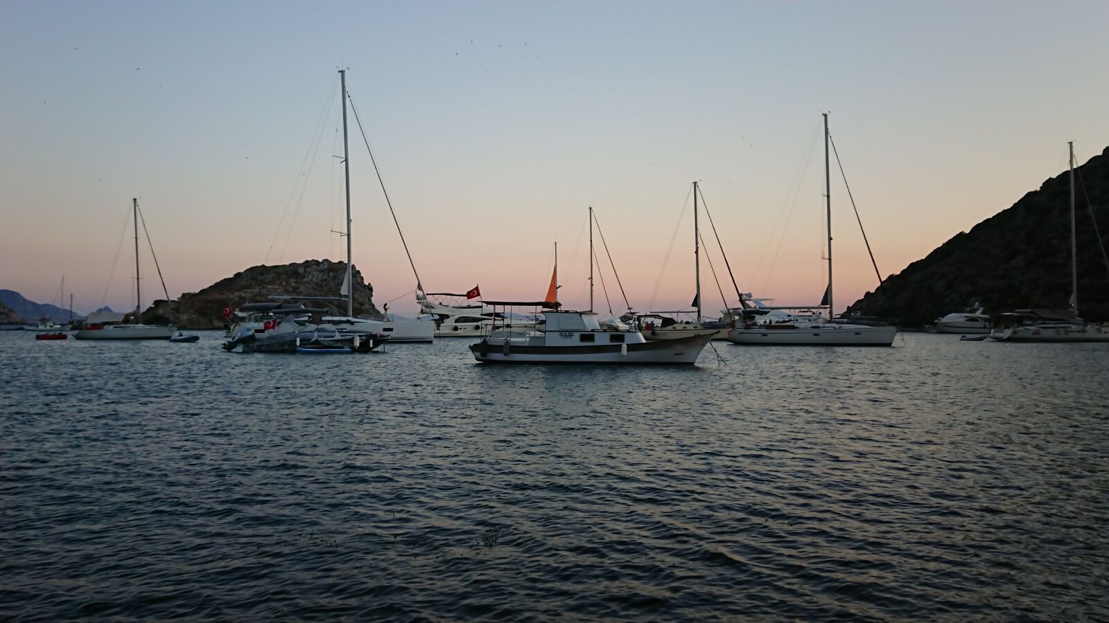 Sony Xperia XZ1 Compact sample photo. Summer, sunset, water photography