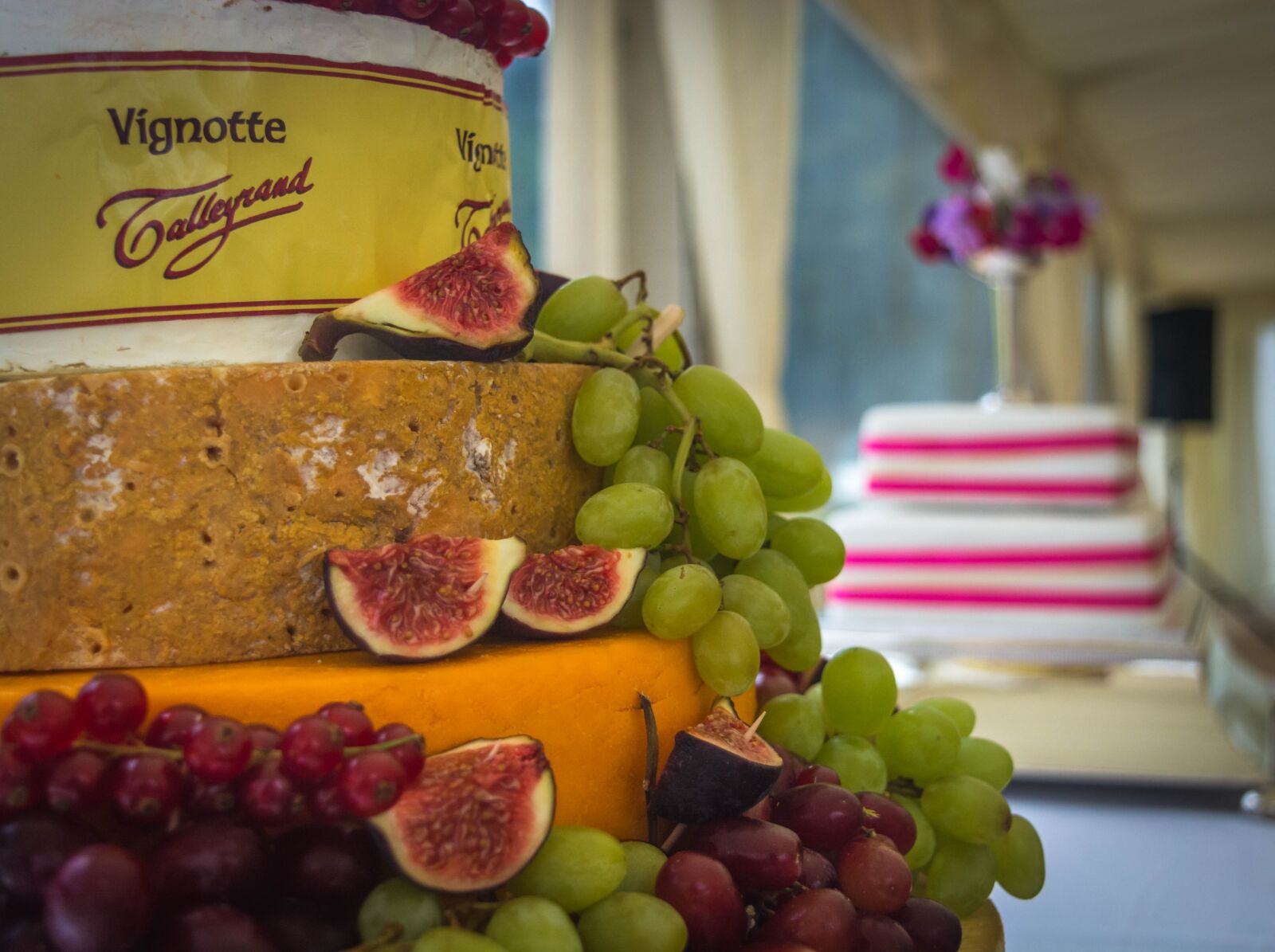 Nikon D5200 sample photo. Cheese, cake, grapes photography