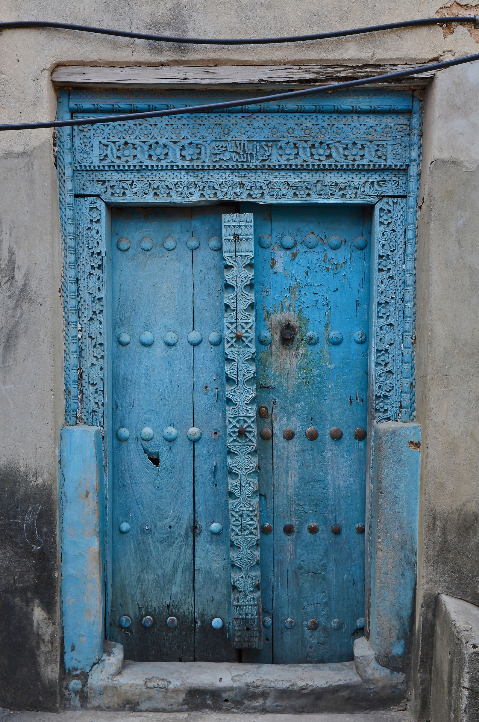 Nikon D7100 sample photo. Door, wooden door, zanzibar photography