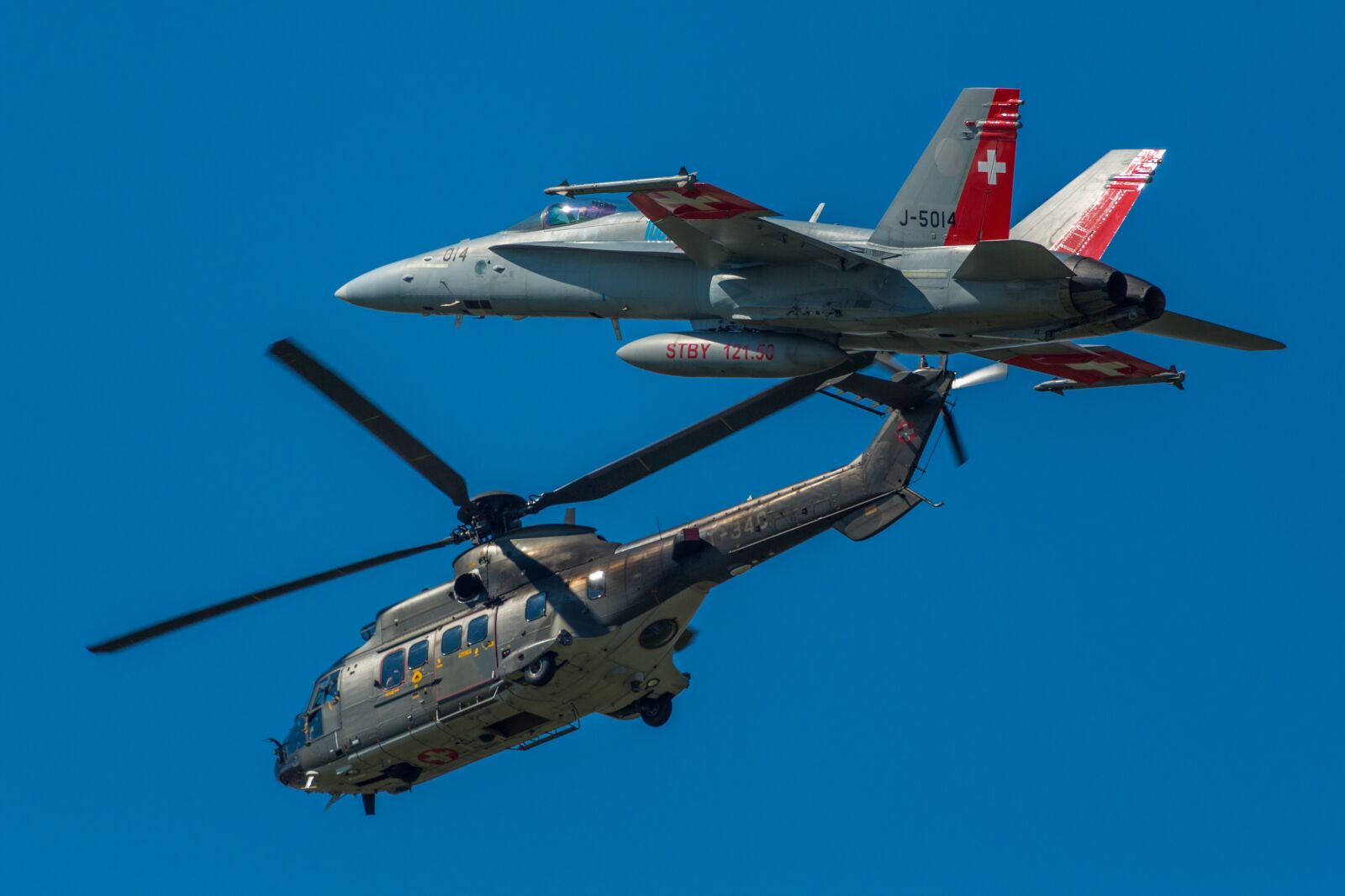 Canon EOS 5D Mark III sample photo. Mcdonnell douglas, f a photography