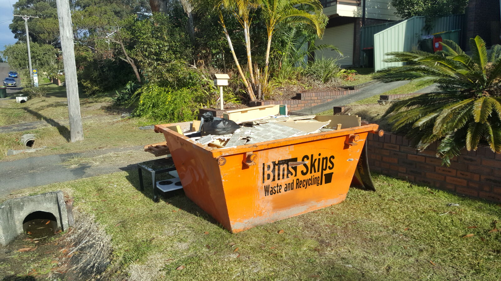 Samsung GALAXY S6 edge sample photo. 2m, skip, bin, kellyville photography